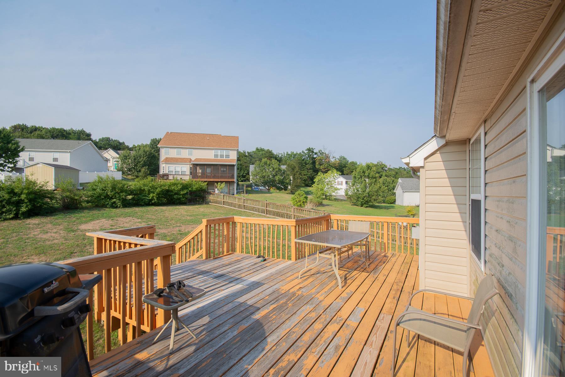 MILLS FARM - Residential