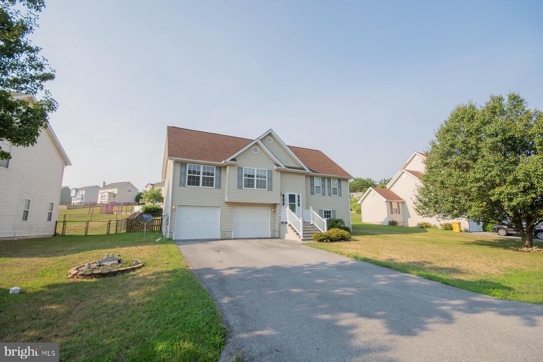 MILLS FARM - Residential