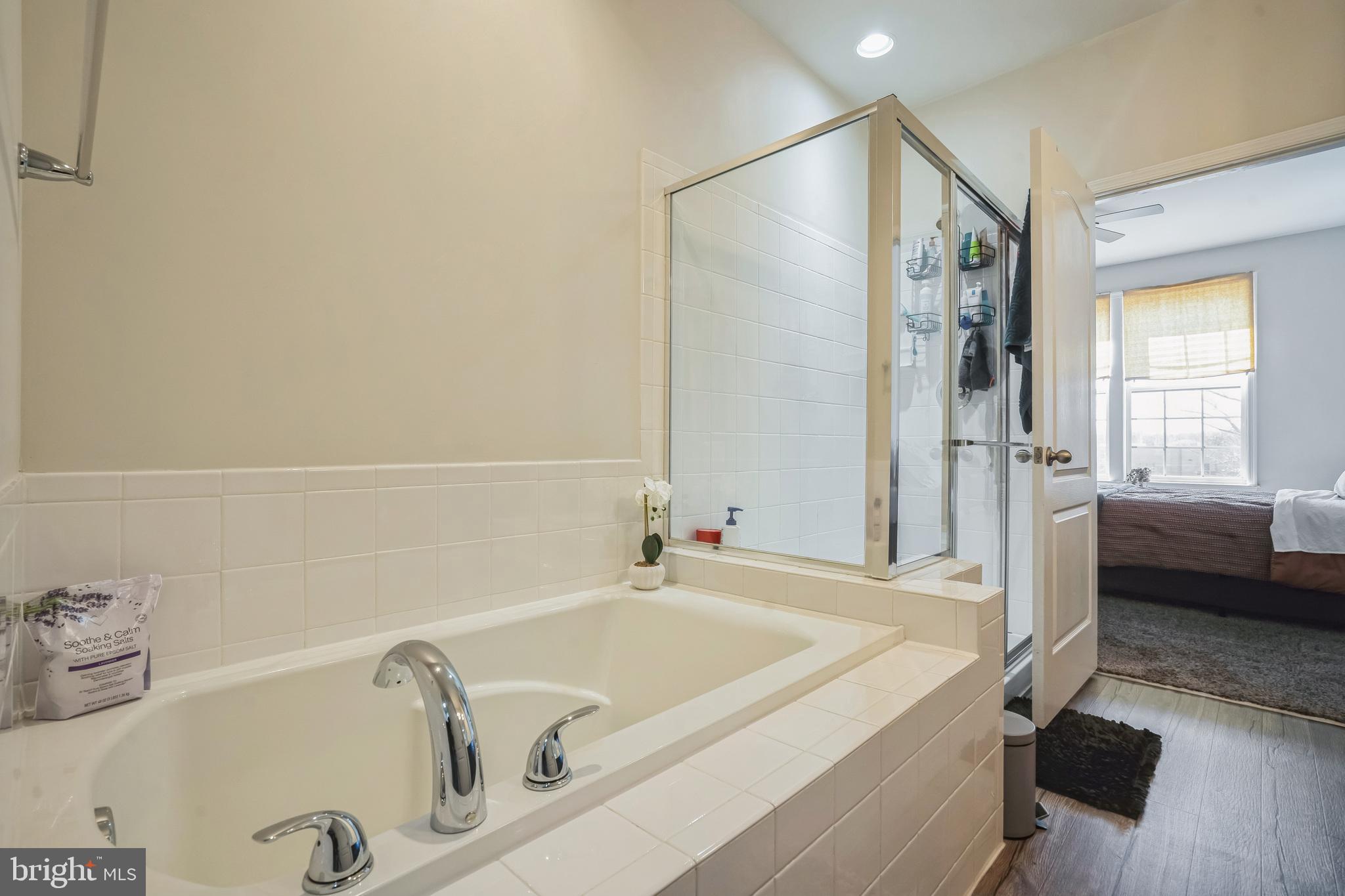 SEVERN HOLLOW - Residential