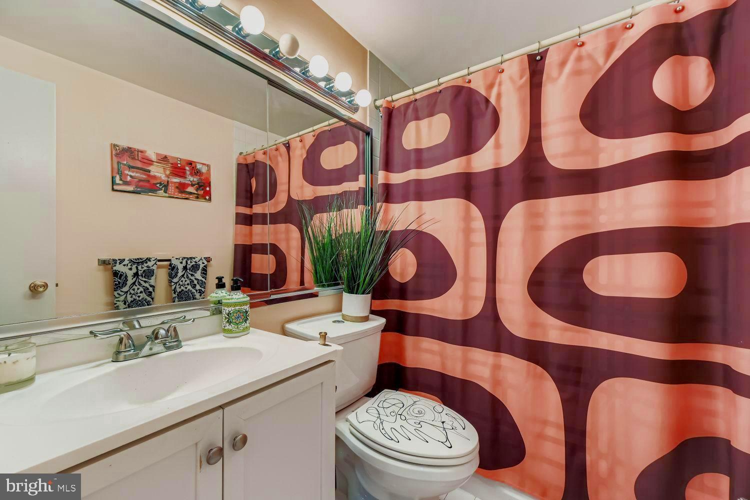 ARLINGTON - Residential