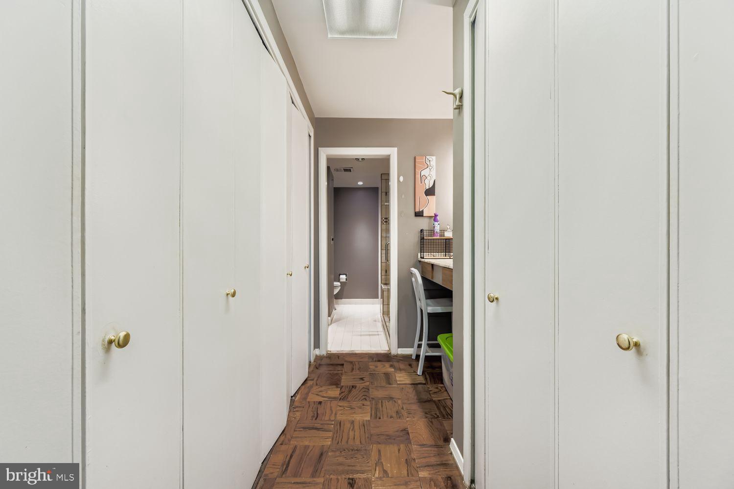 ARLINGTON - Residential