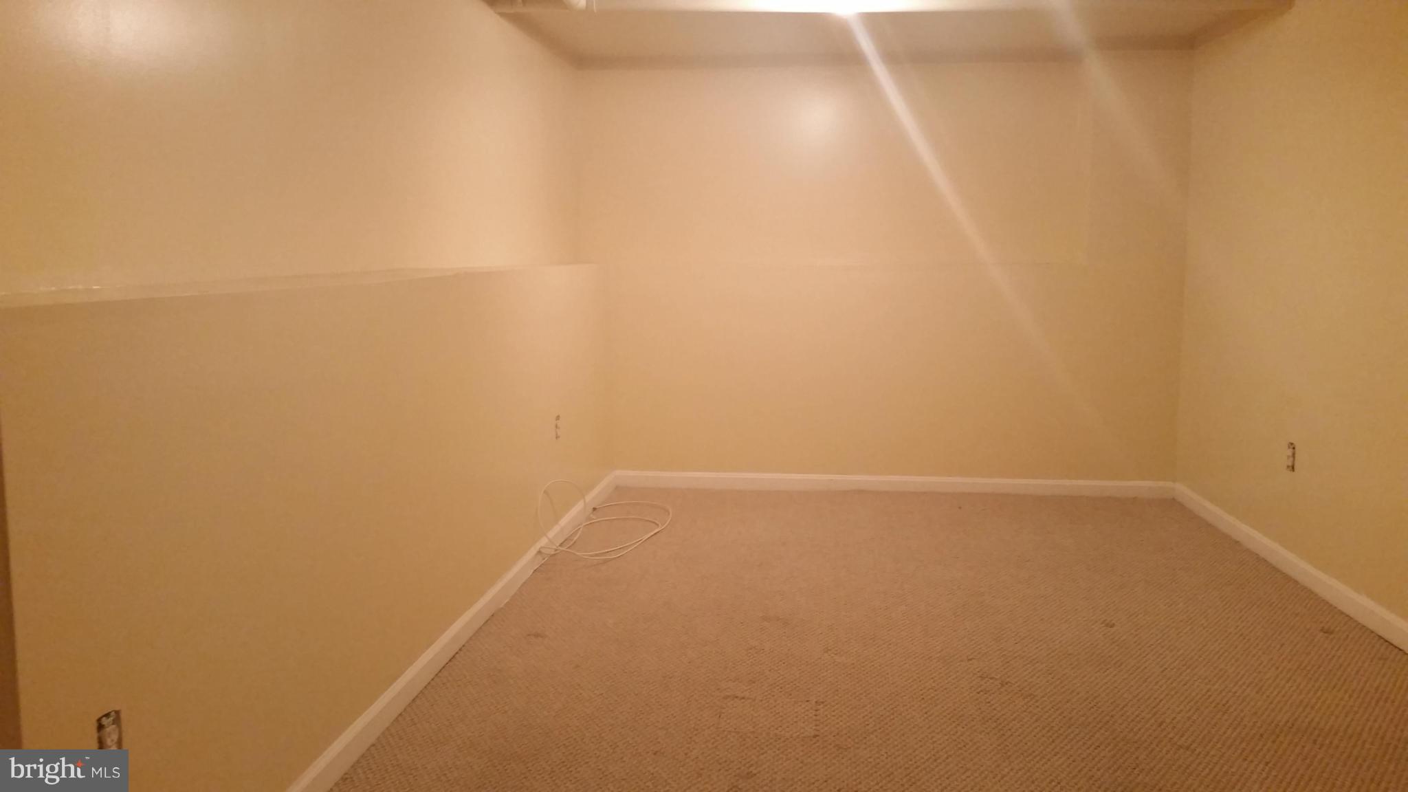 CANTERBURY ESTATES - Residential Lease