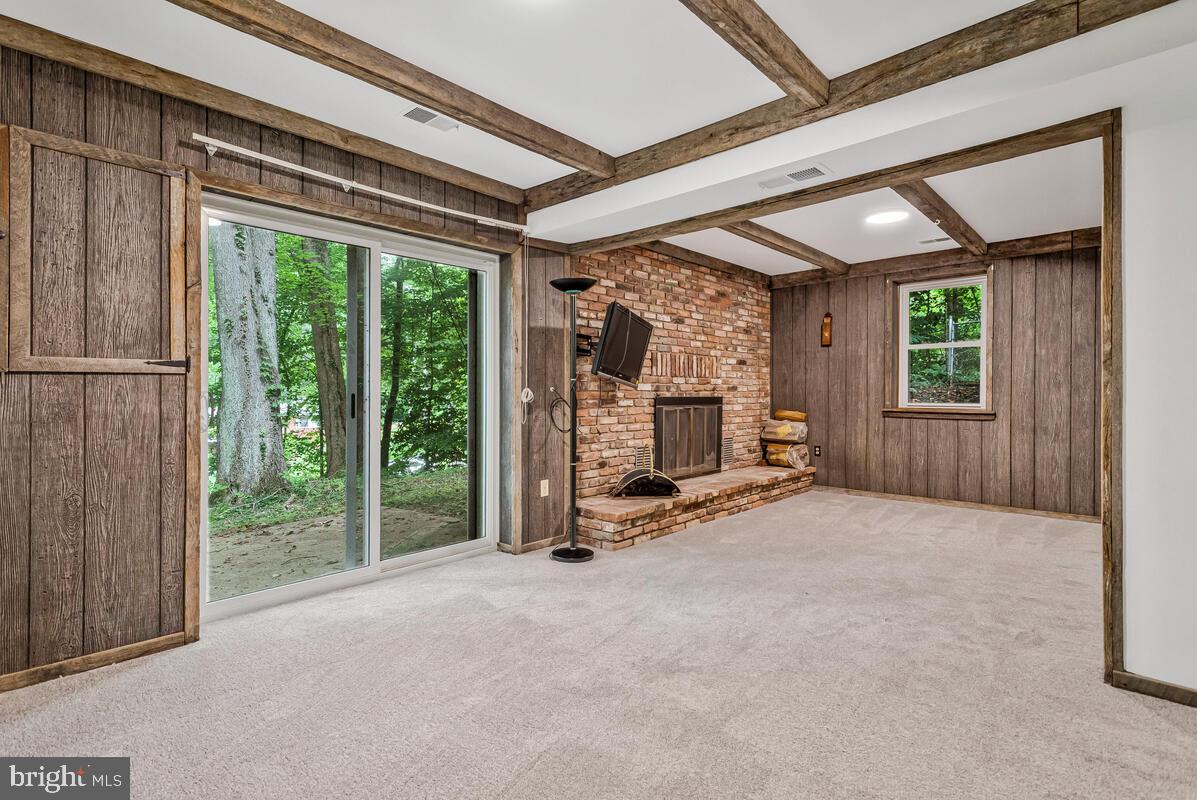 RIDGE VIEW - Residential