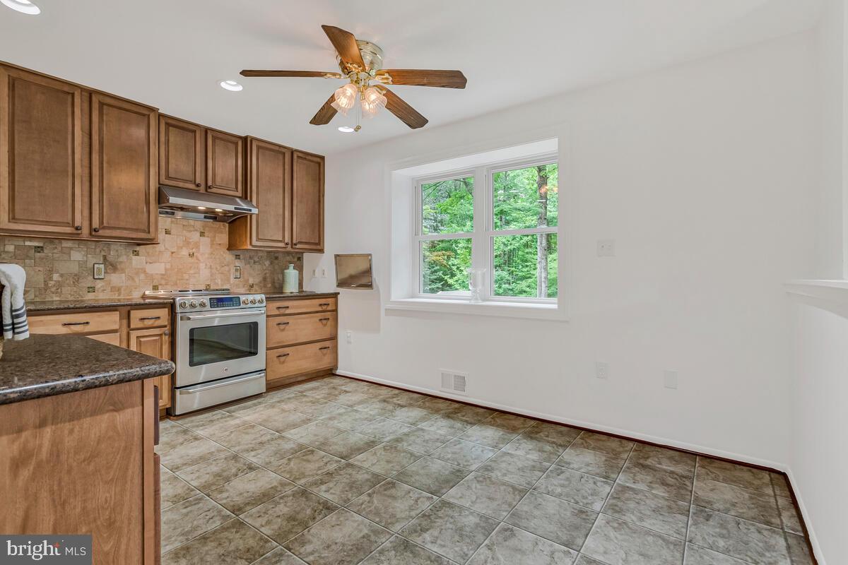 RIDGE VIEW - Residential