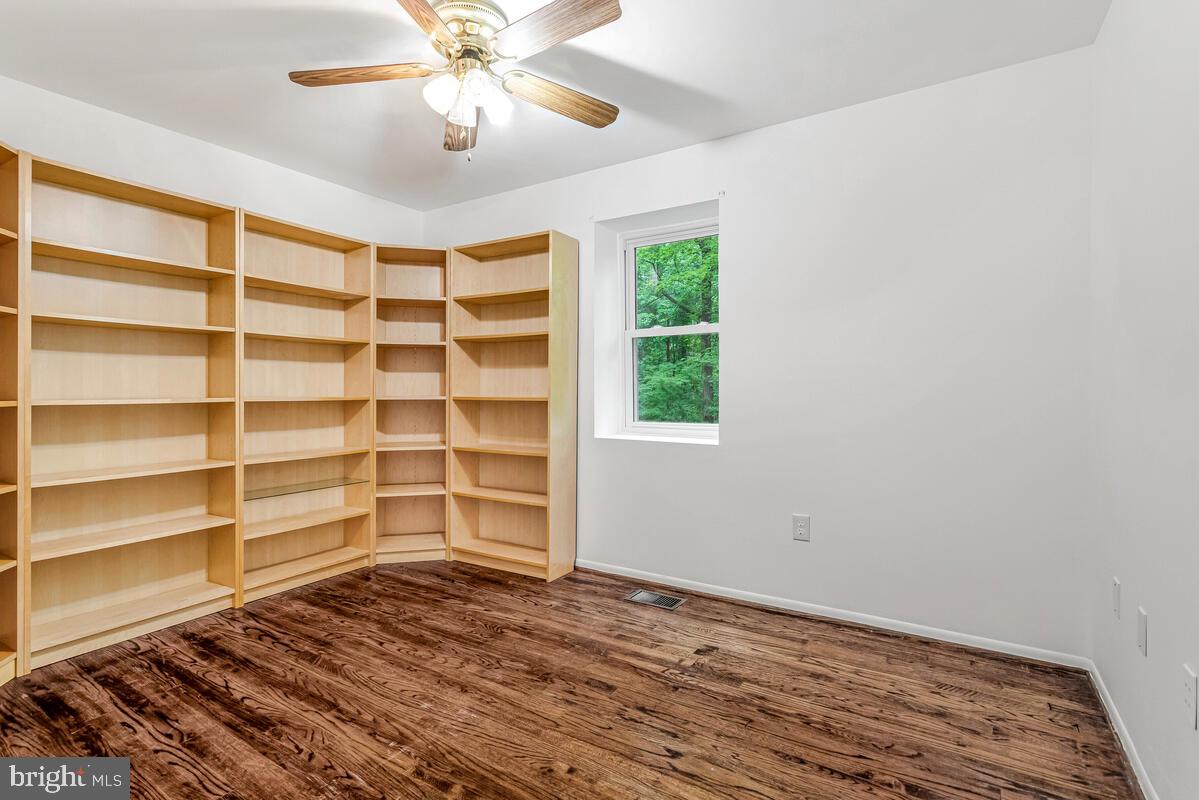 RIDGE VIEW - Residential