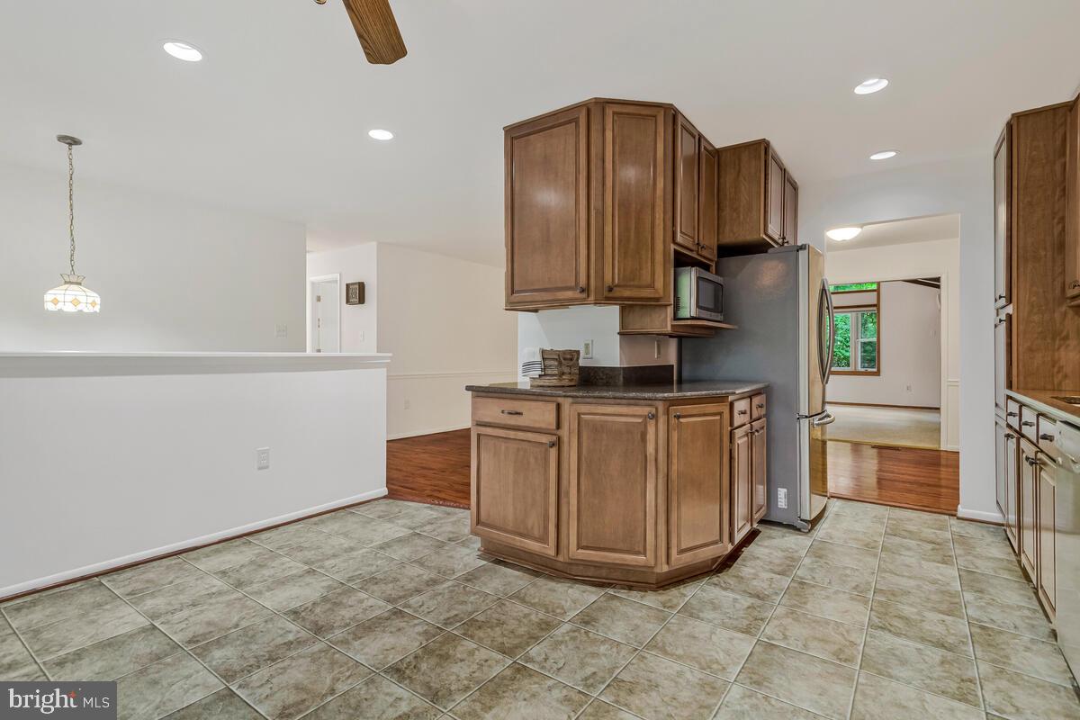 RIDGE VIEW - Residential