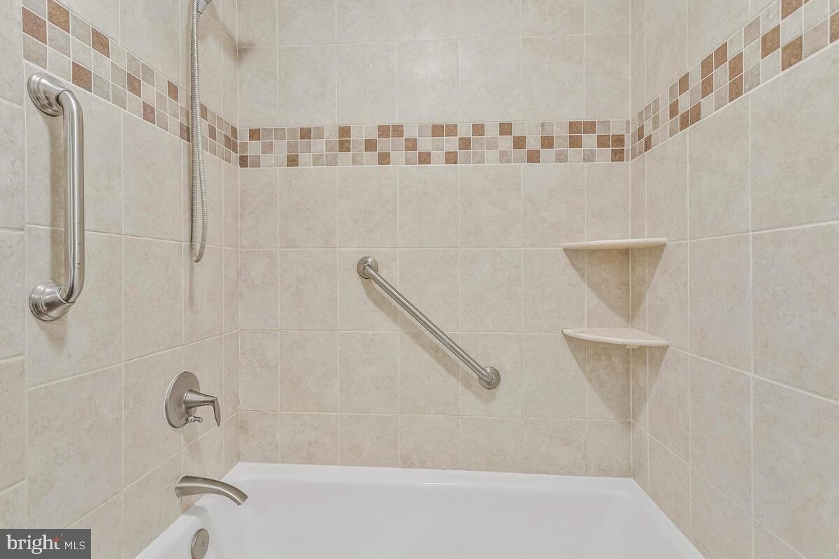 RIDGE VIEW - Residential