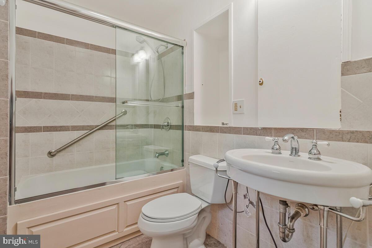 RIDGE VIEW - Residential