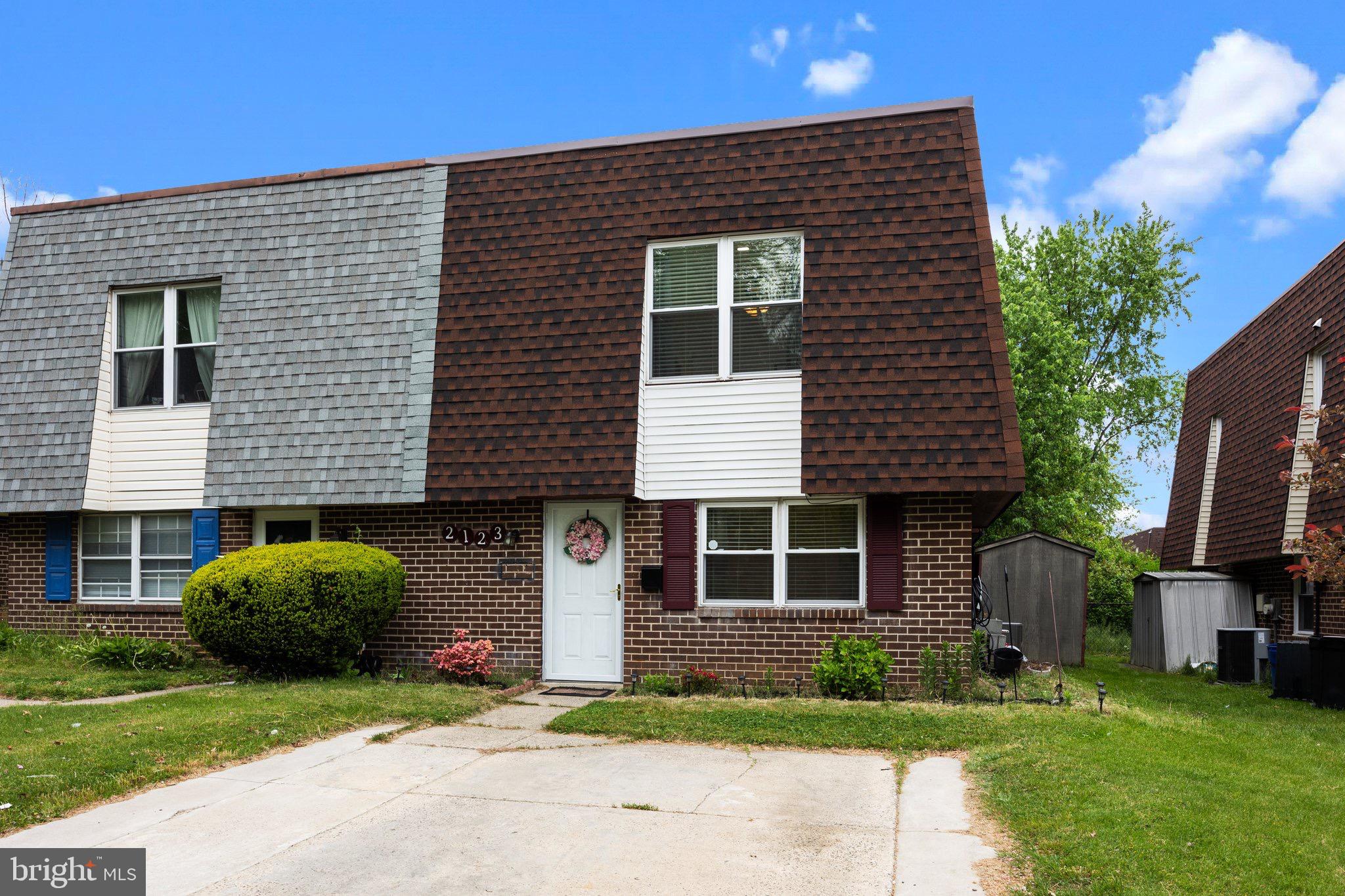 BUSTLETON - Residential