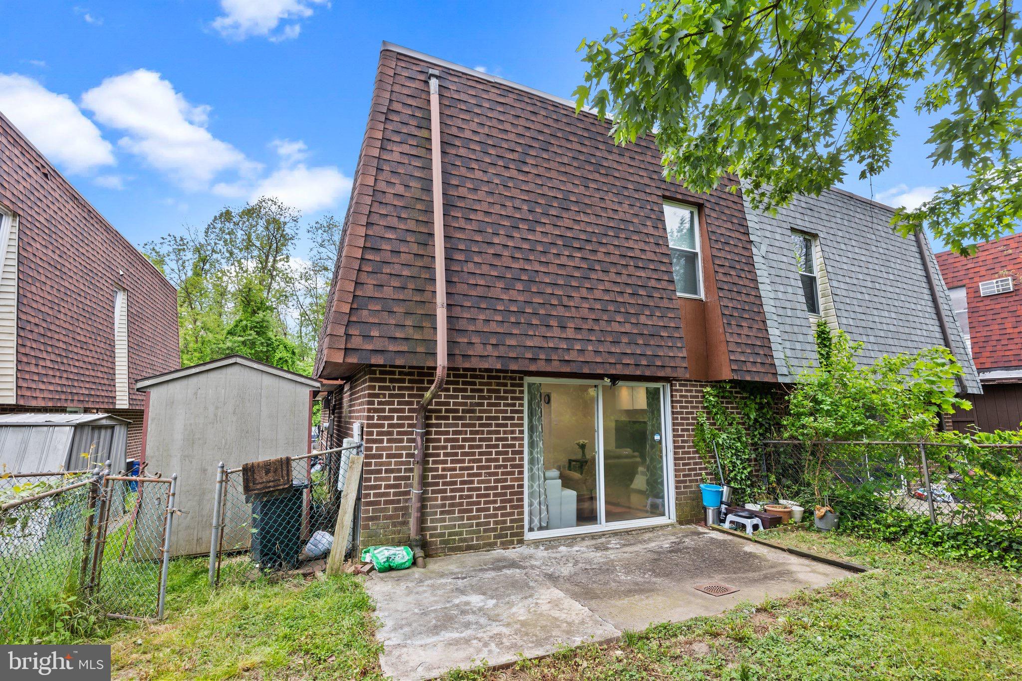 BUSTLETON - Residential