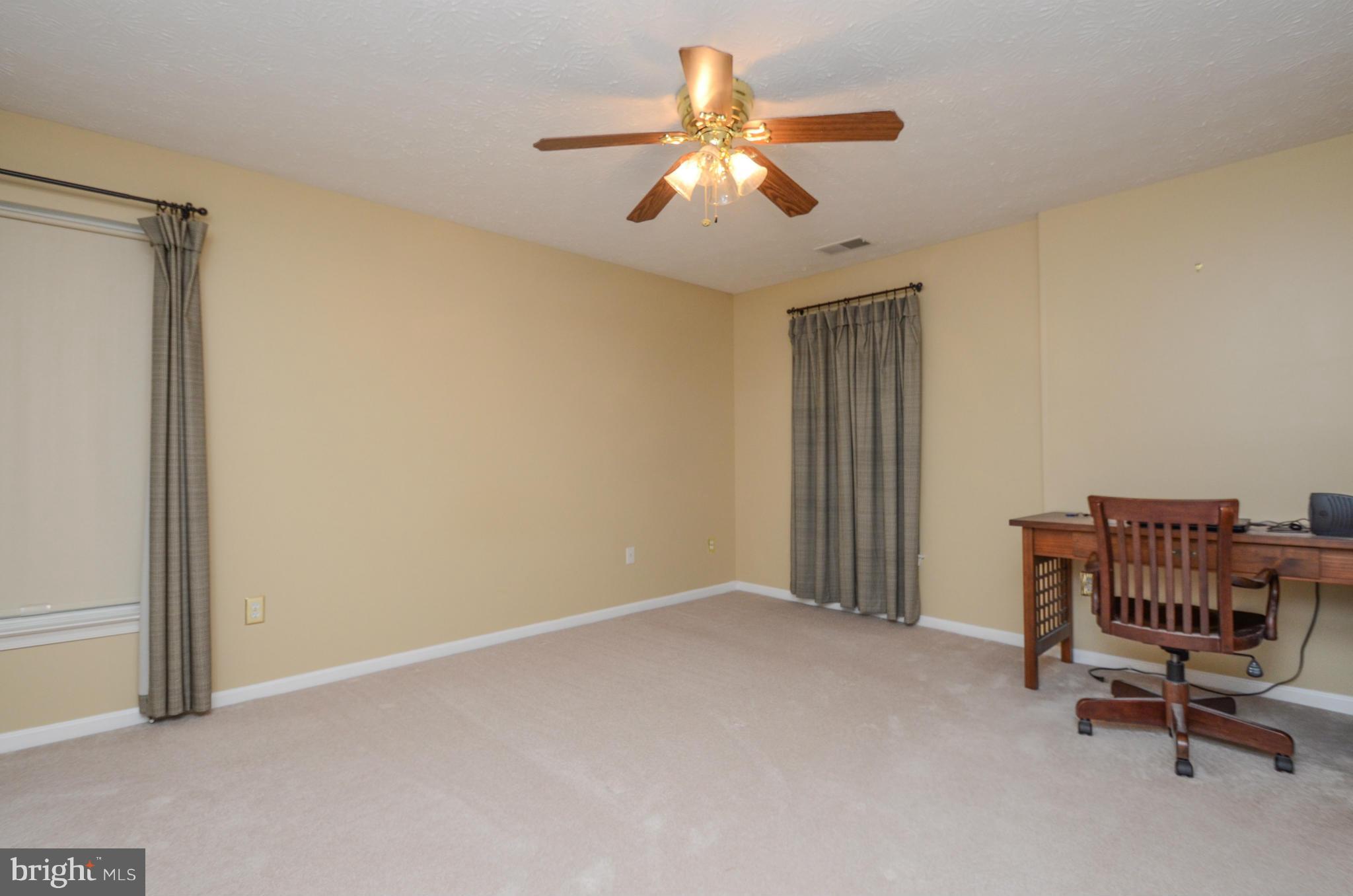 BCKGHM CND@OWGS MS NW TN - Residential