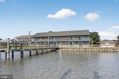 Condo For Sale - 7482 Eastside Road #22<br/> Accomack County, CHINCOTEAGUE ISLAND, VA 23336