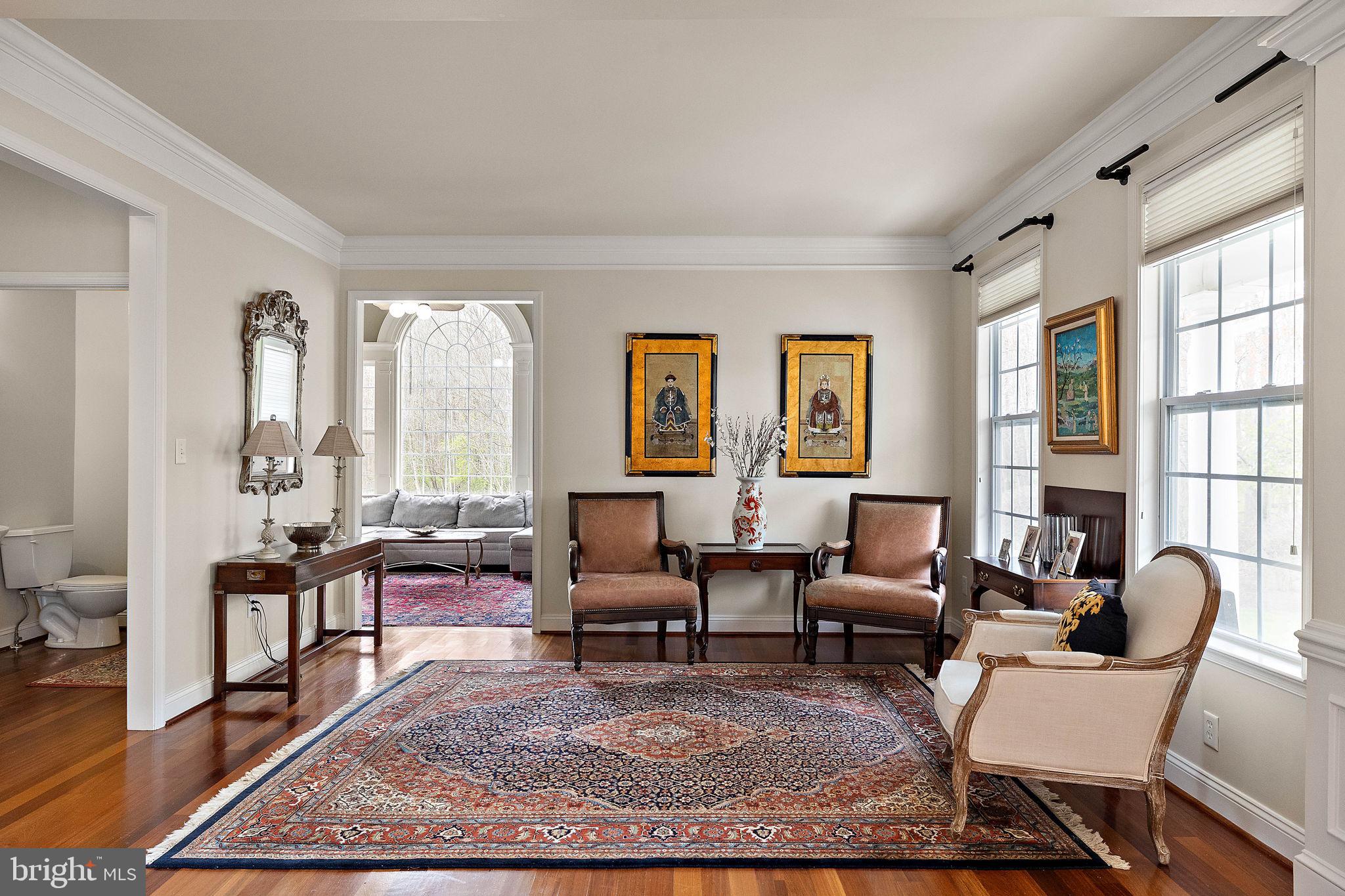 PRESIDENTIAL ESTS - Residential