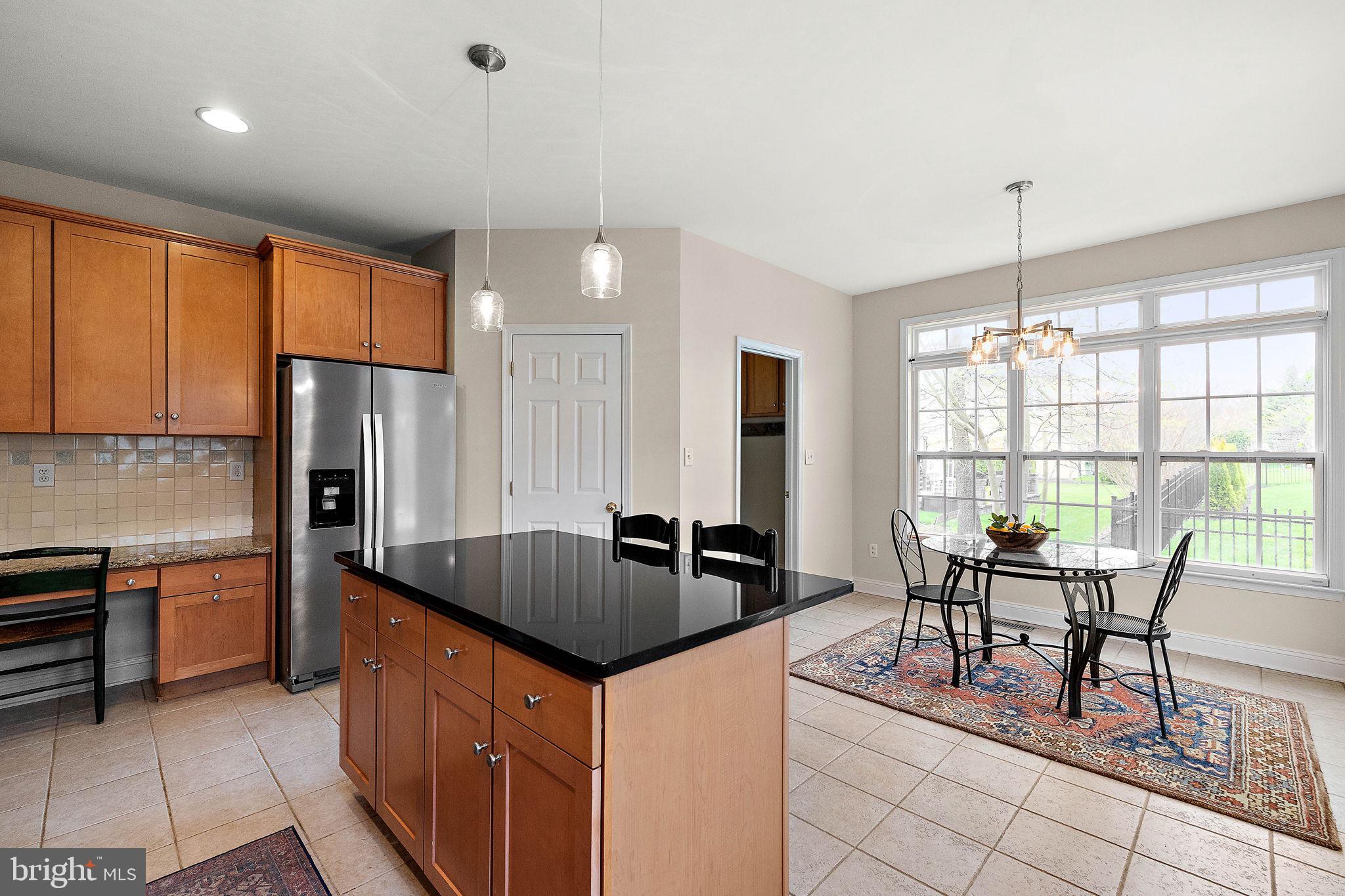 PRESIDENTIAL ESTS - Residential