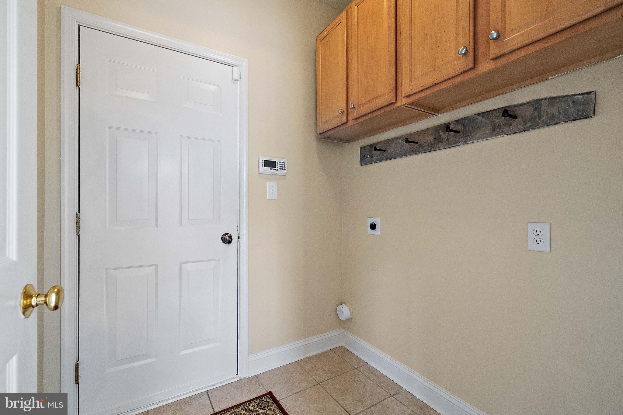 PRESIDENTIAL ESTS - Residential