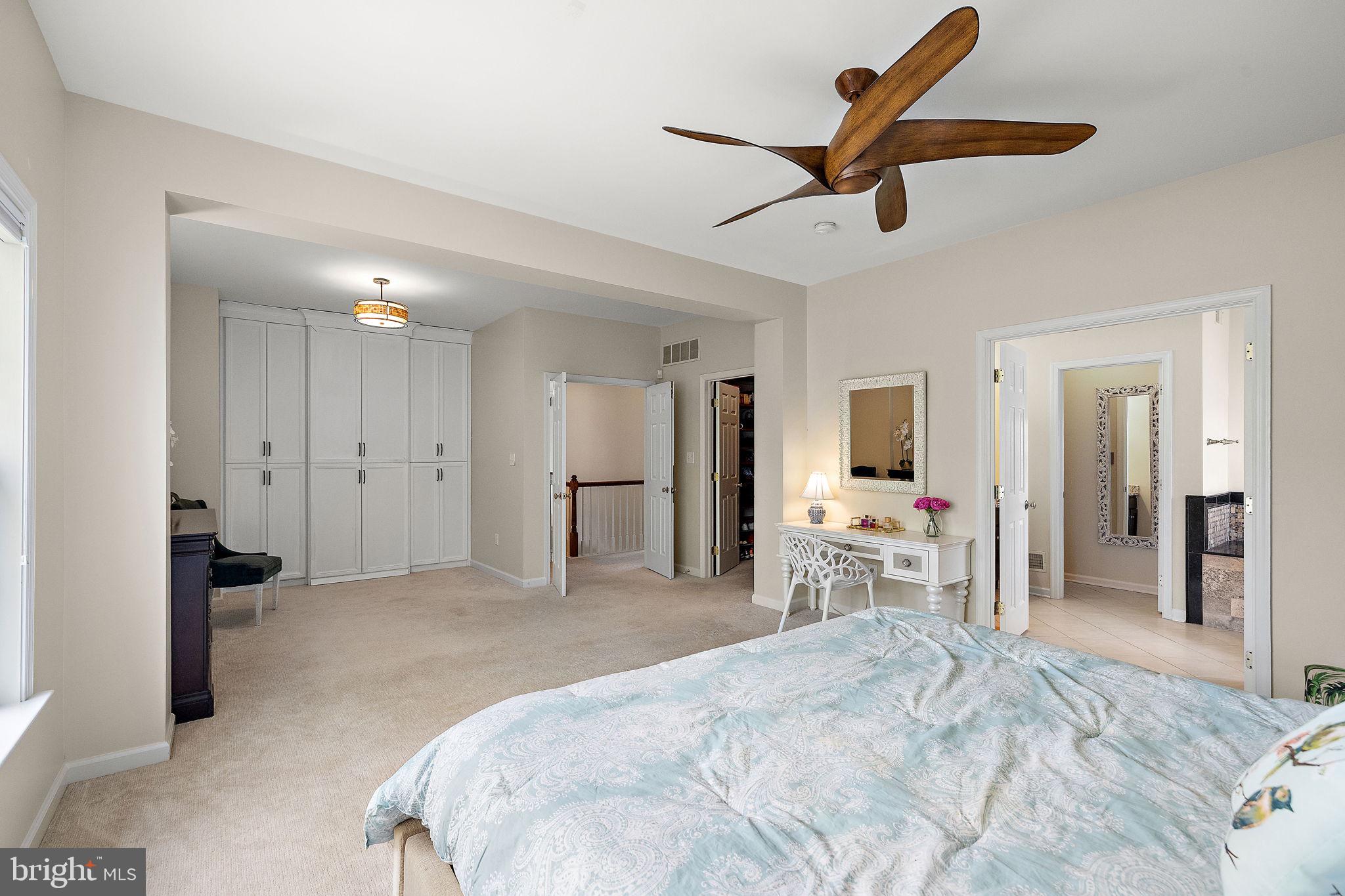 PRESIDENTIAL ESTS - Residential