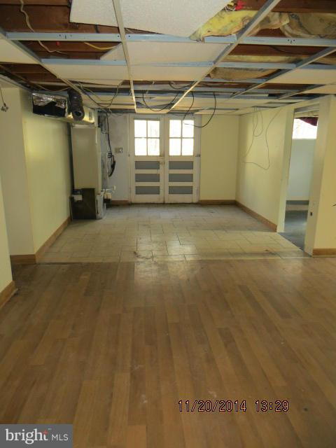 MIDDLE RIVER - Residential