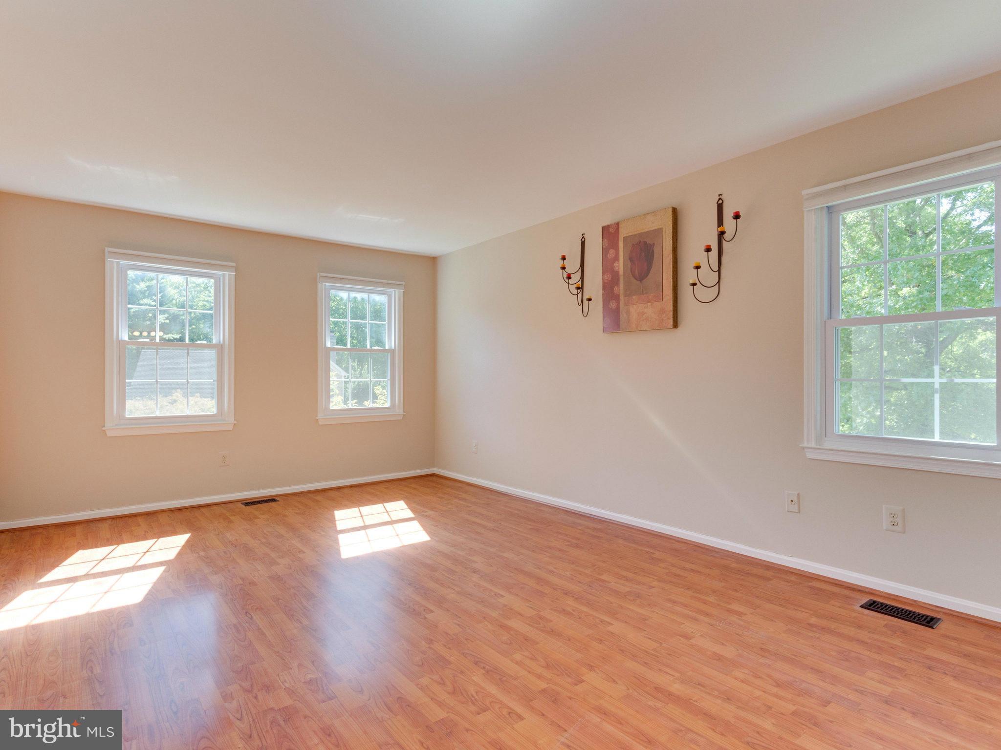 HUNTER VILLAGE - Residential