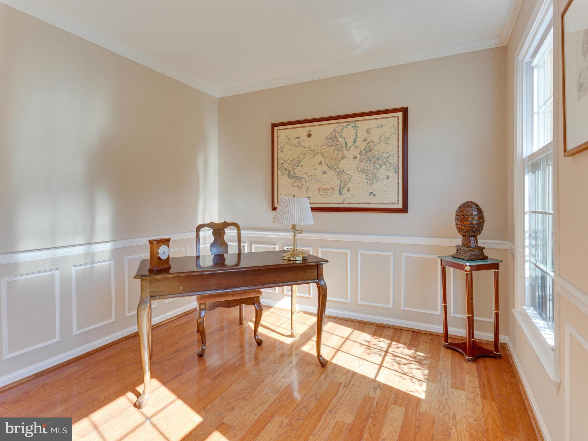 HUNTER VILLAGE - Residential