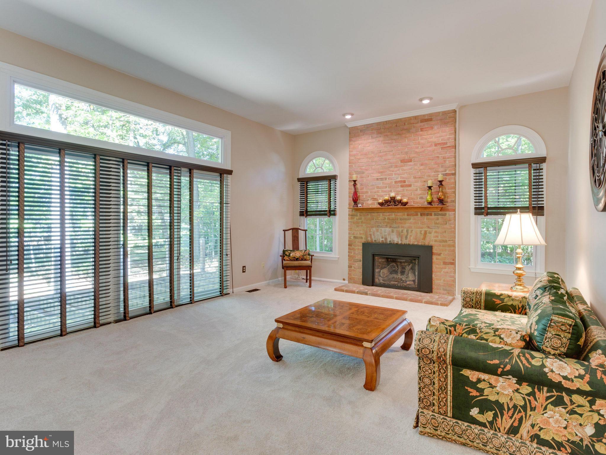 HUNTER VILLAGE - Residential