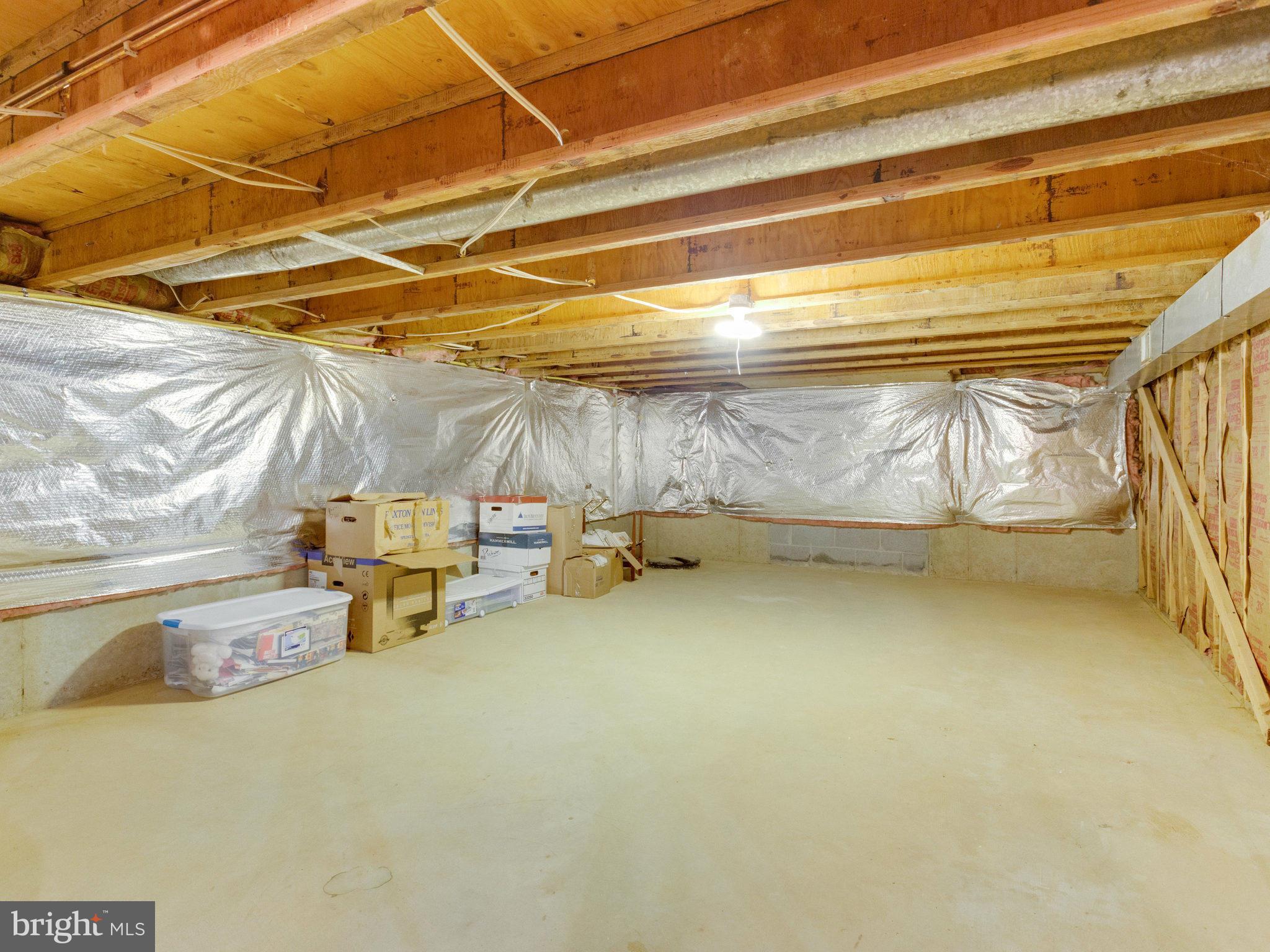 HUNTER VILLAGE - Residential