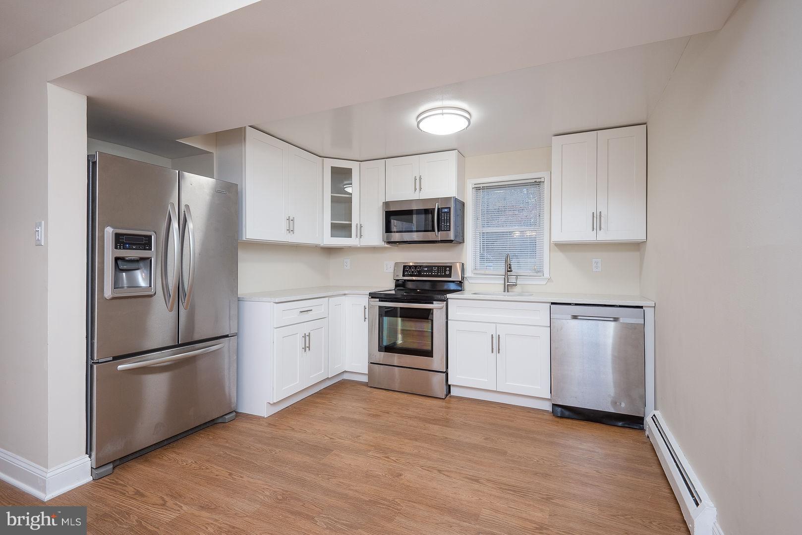 DALE CITY - Residential