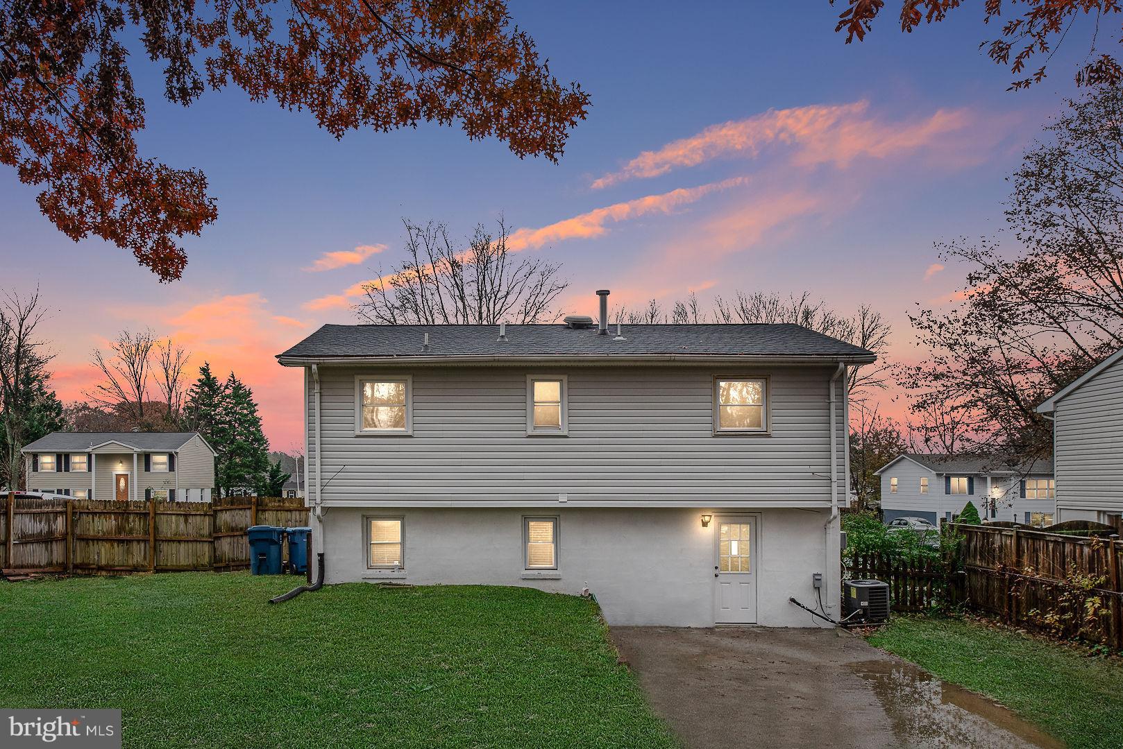 DALE CITY - Residential