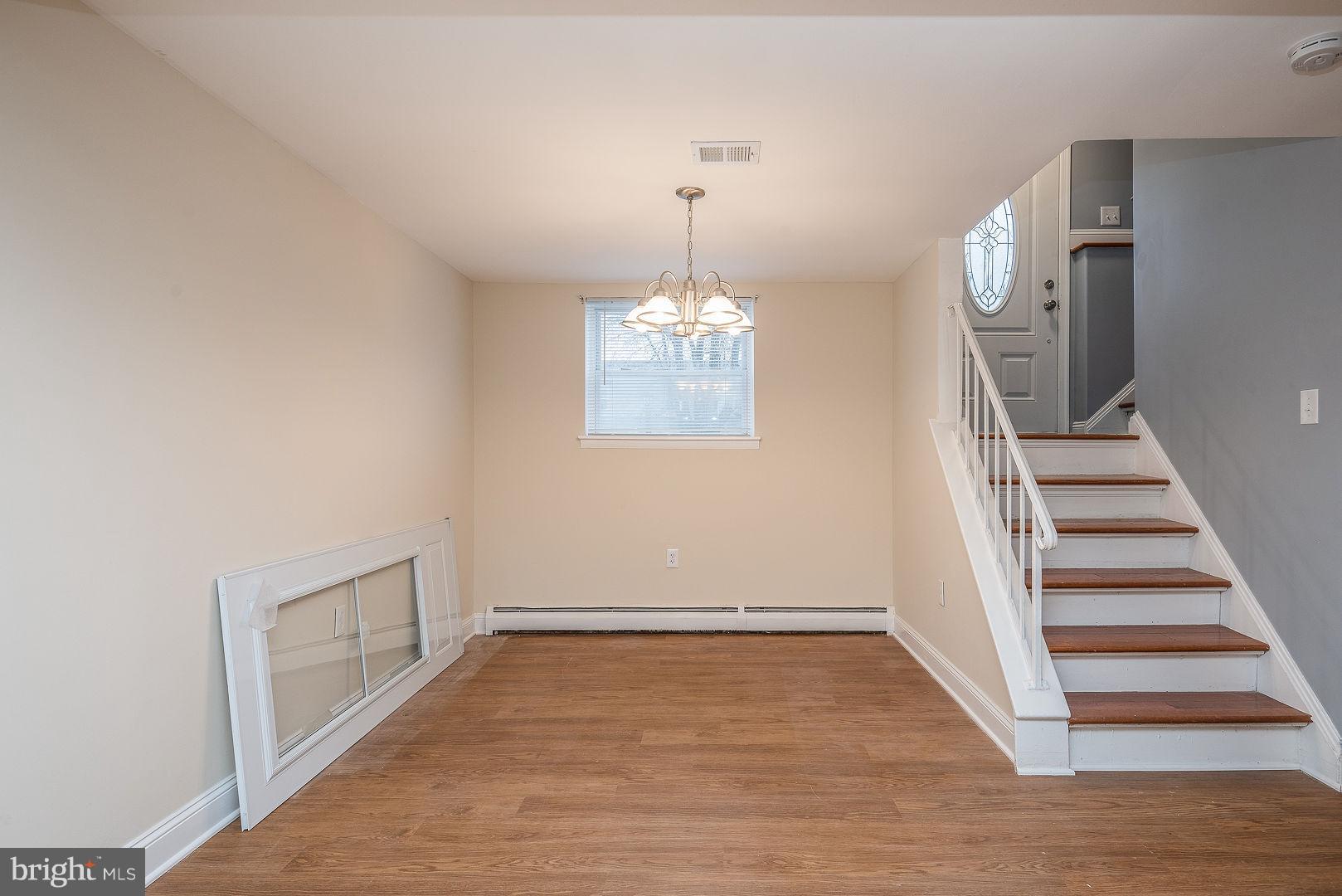 DALE CITY - Residential