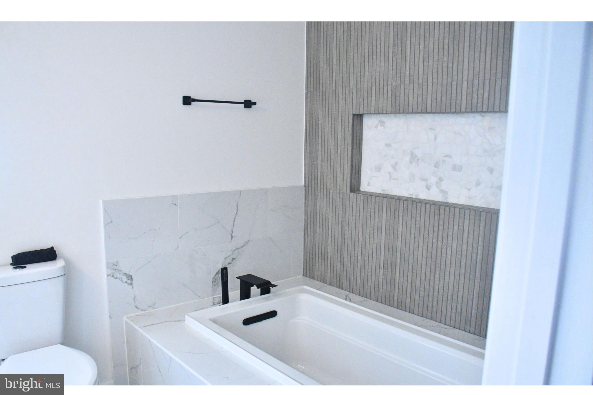 PARKTON - Residential