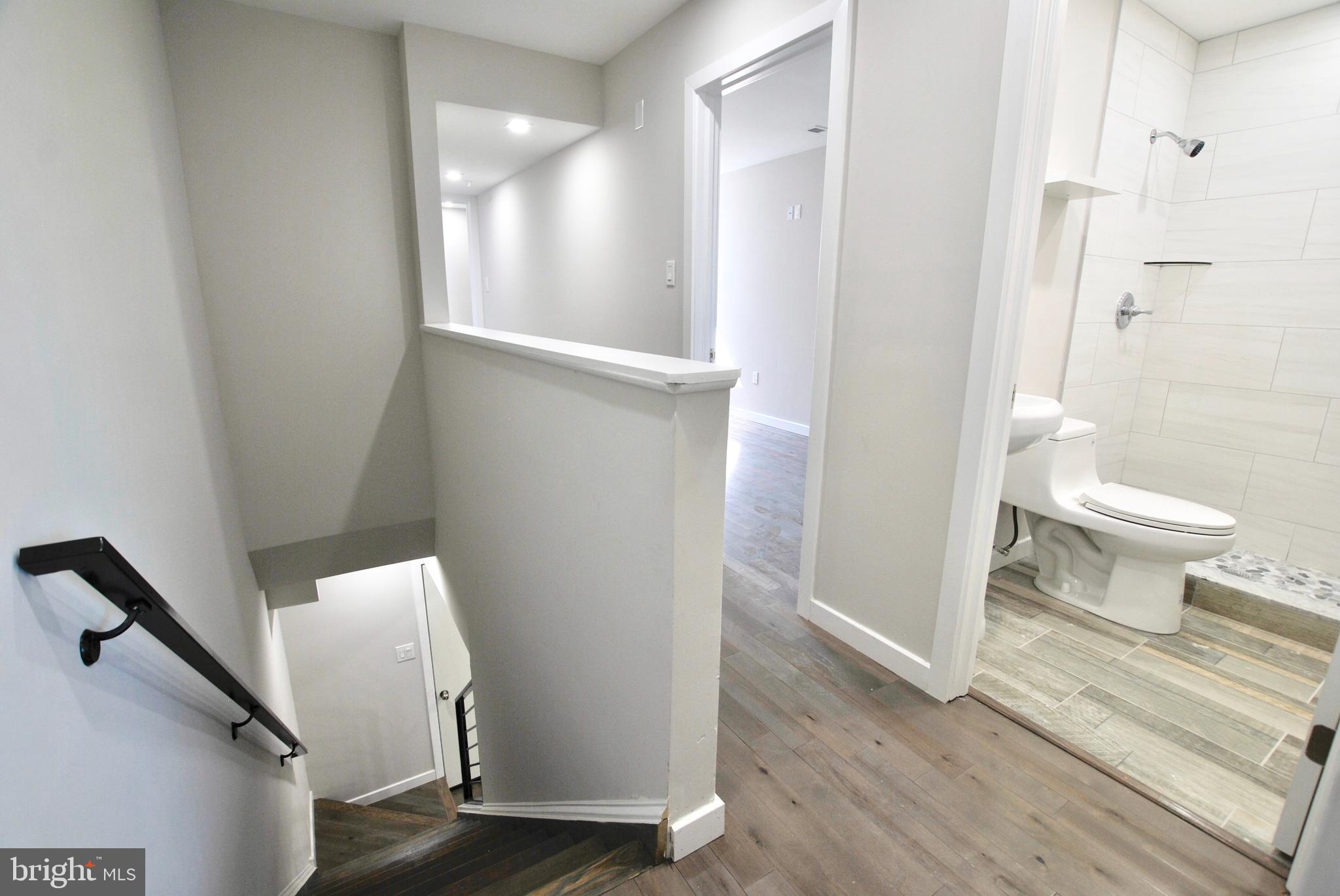 PHILADELPHIA (NORTH) - Residential Lease