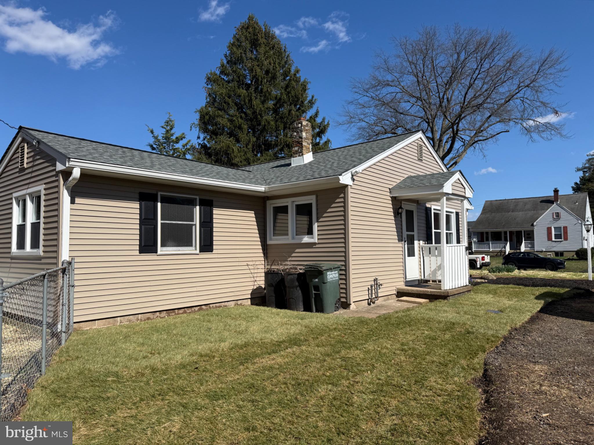 FEASTERVILLE - Residential