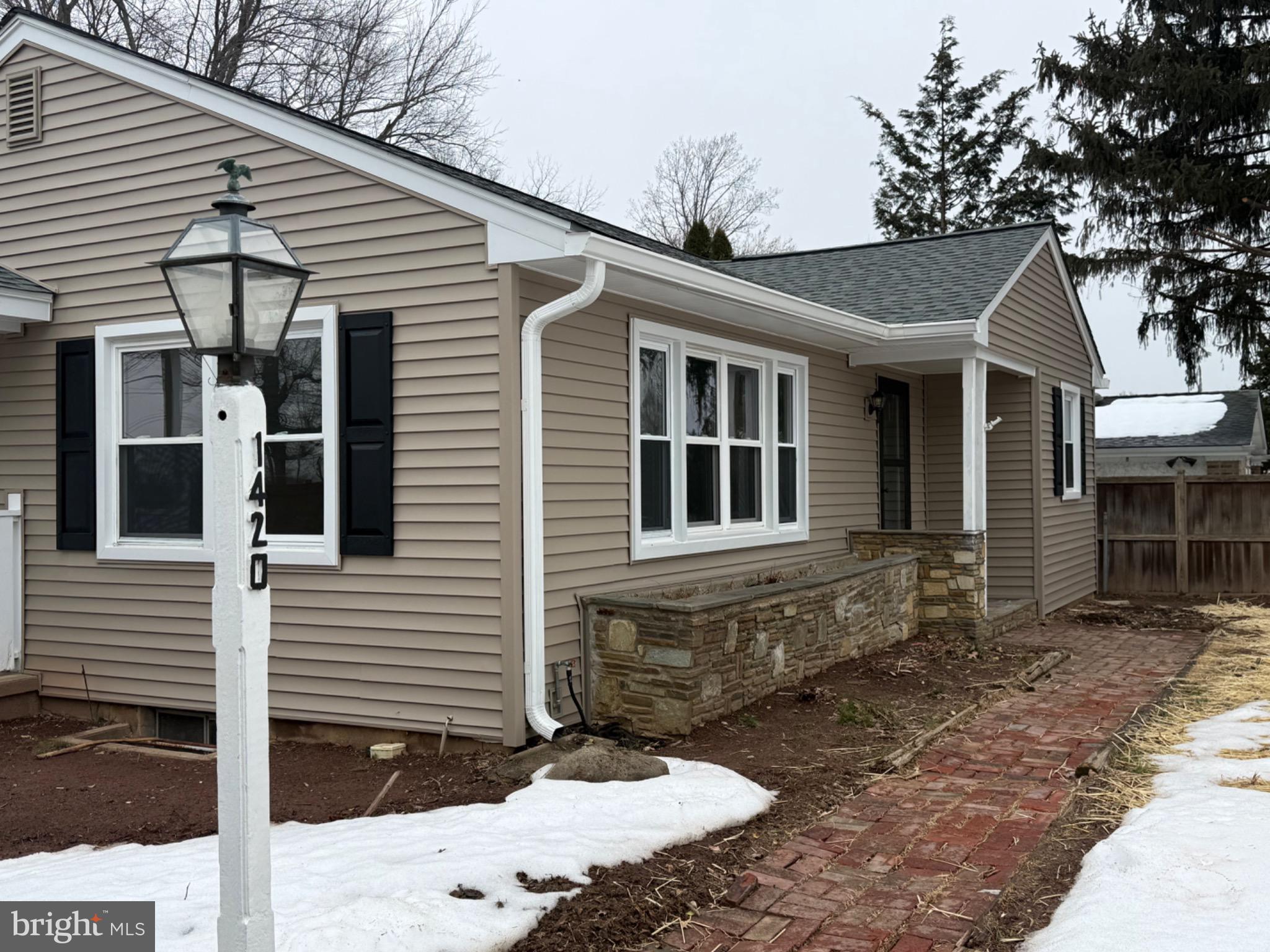 FEASTERVILLE - Residential