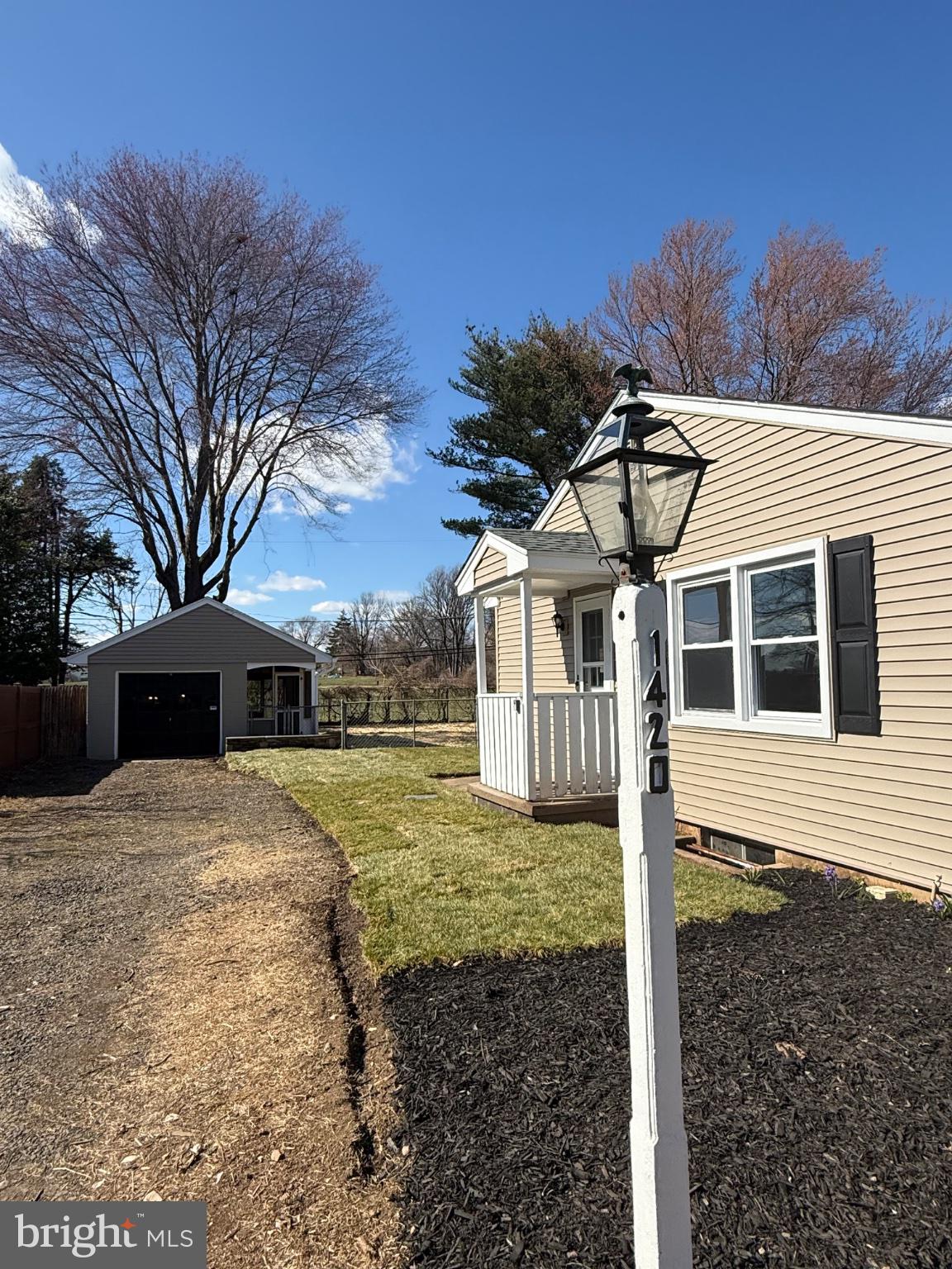 FEASTERVILLE - Residential