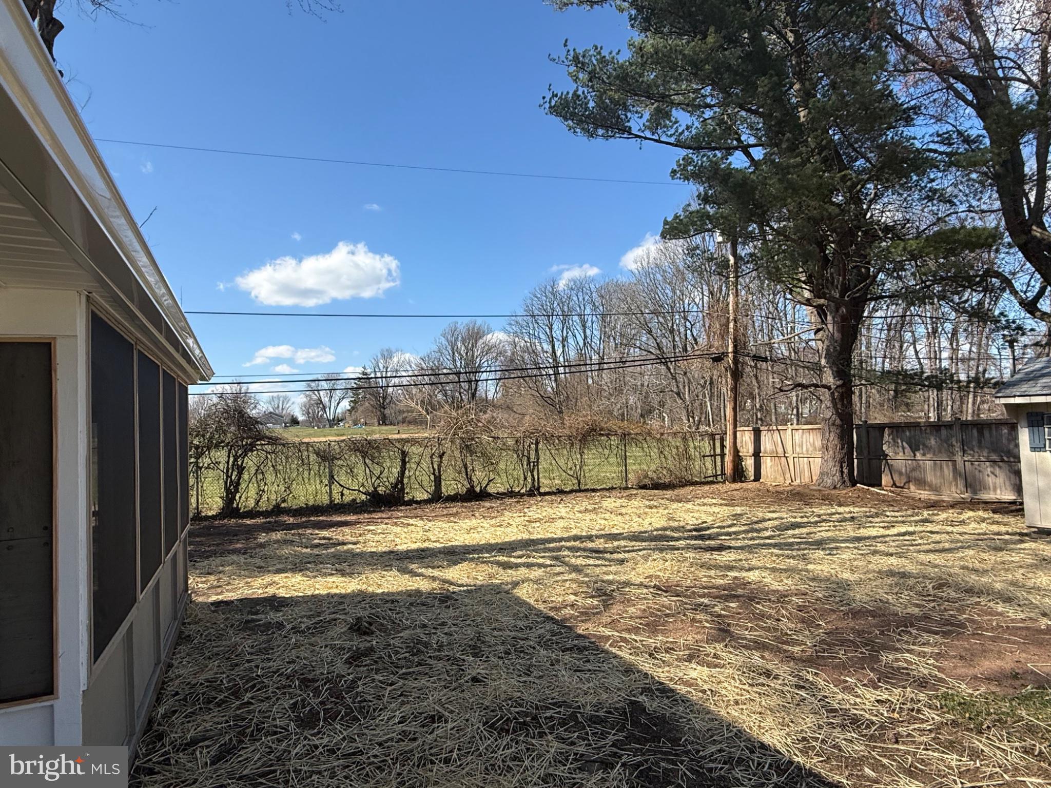 FEASTERVILLE - Residential