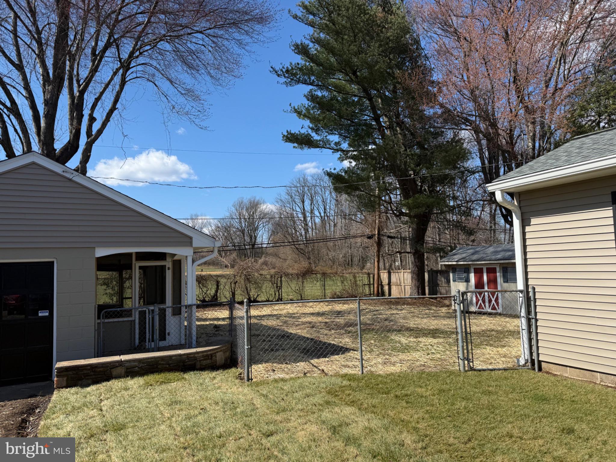 FEASTERVILLE - Residential