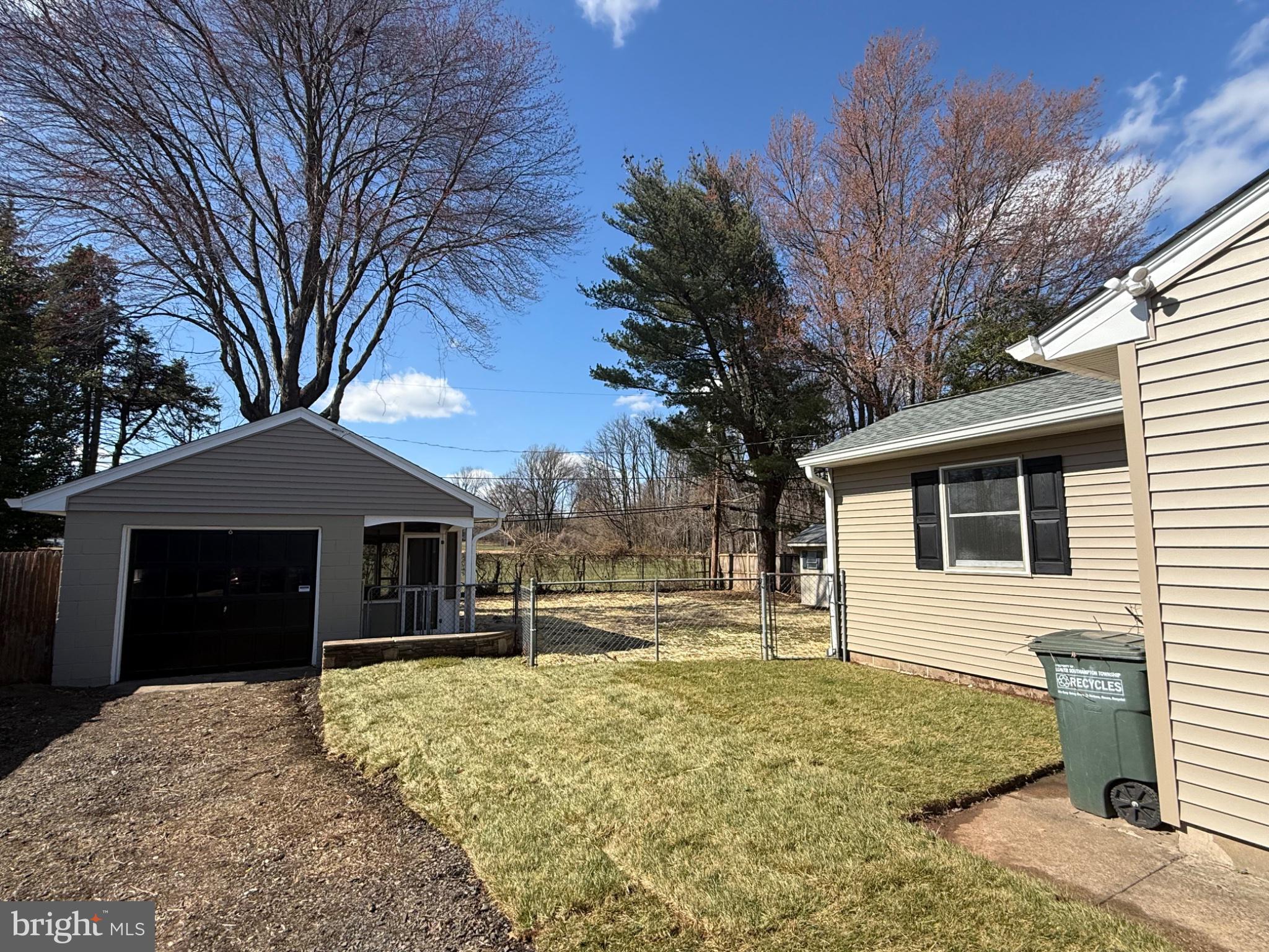 FEASTERVILLE - Residential