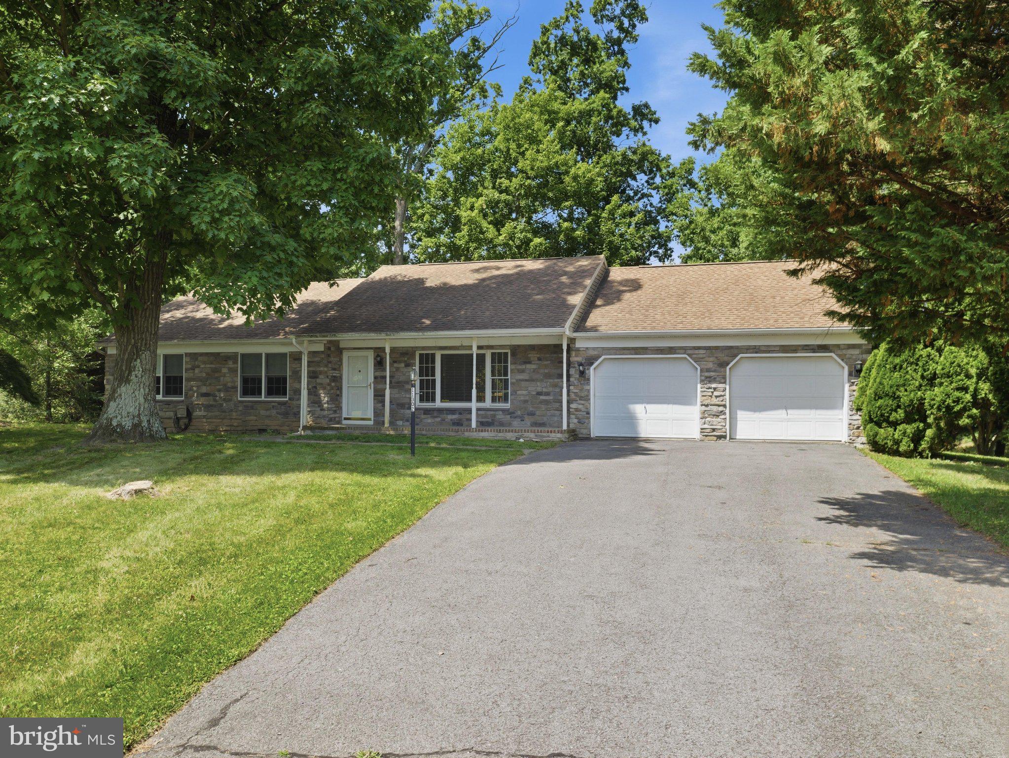 11302 CROFTON CIRCLE