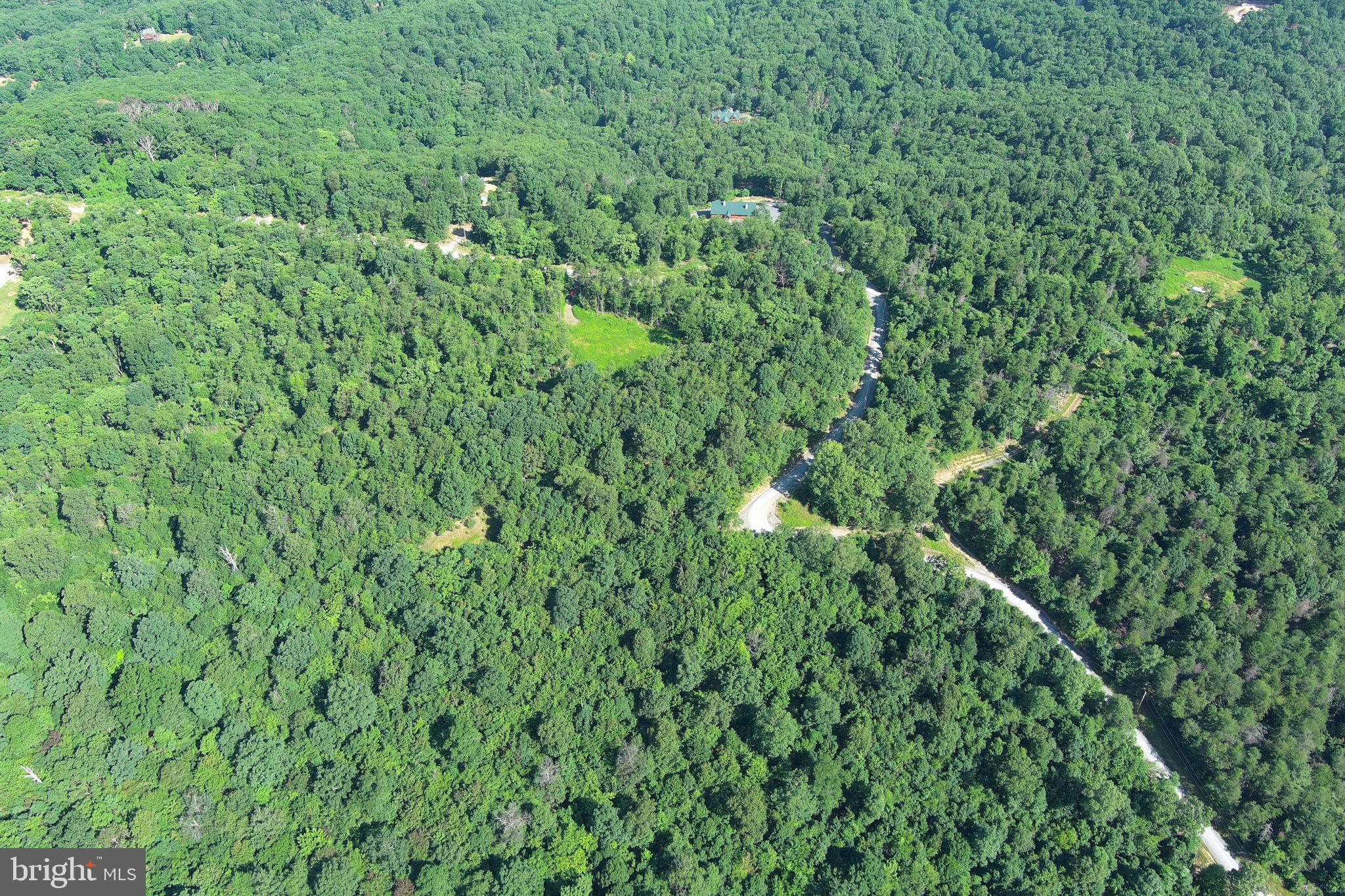 BLUFFS ON THE POTOMAC - Land