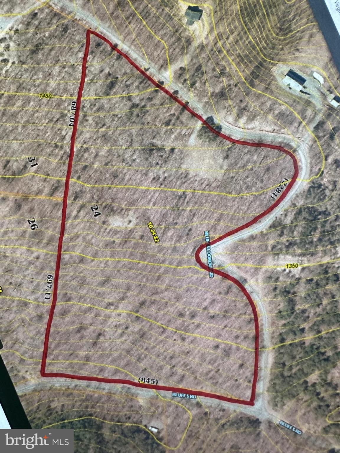 BLUFFS ON THE POTOMAC - Land