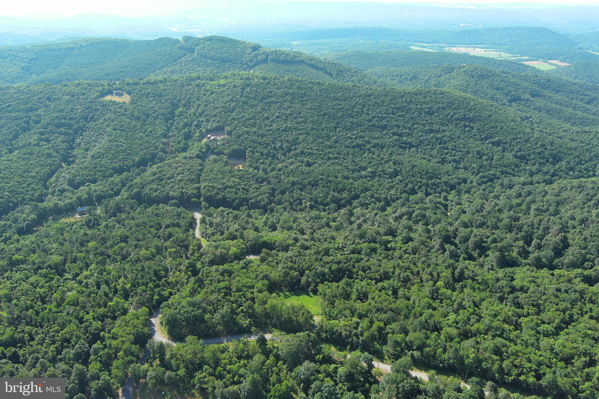 BLUFFS ON THE POTOMAC - Land