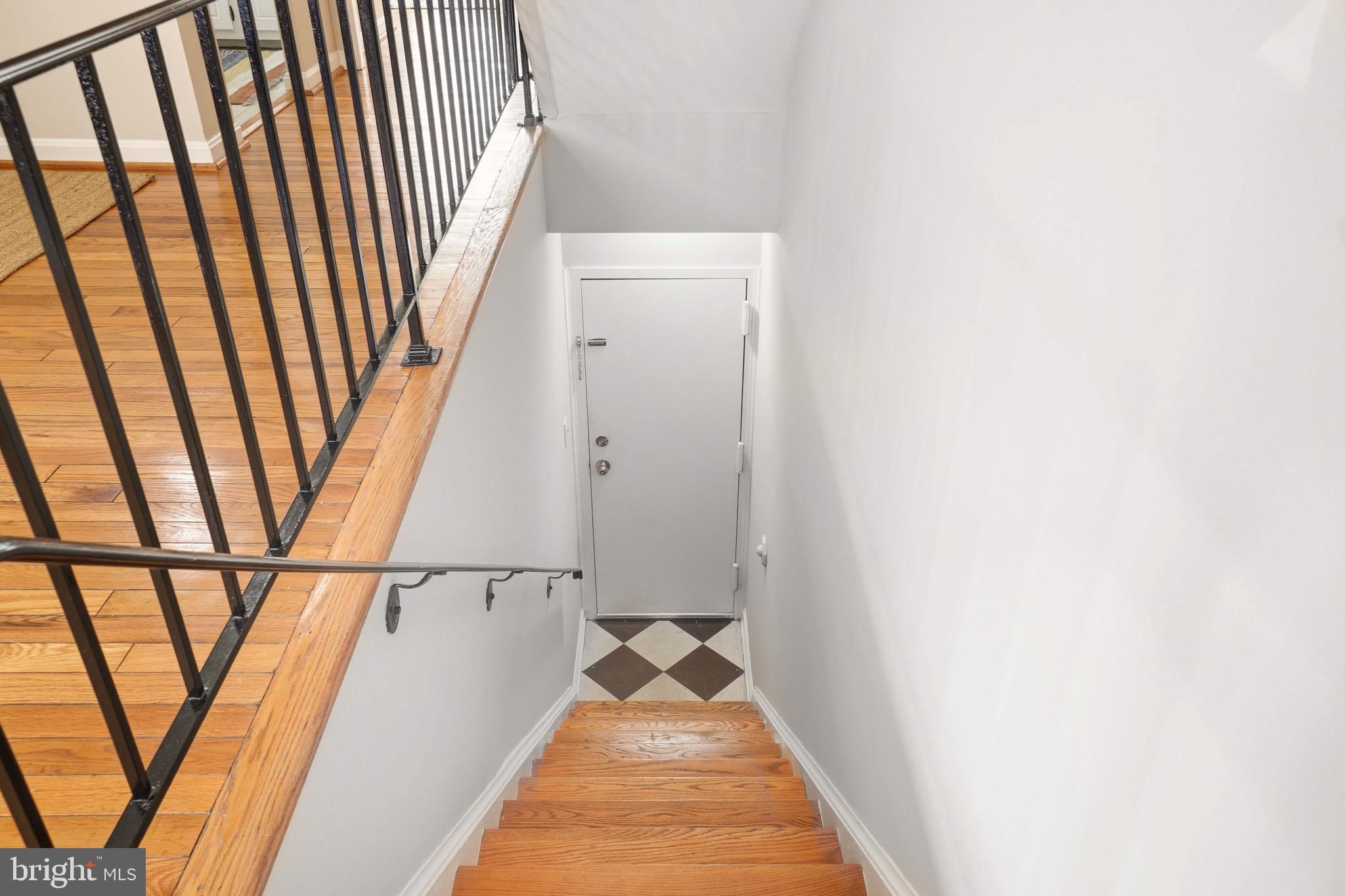 1833 BILTMORE STREET NW B