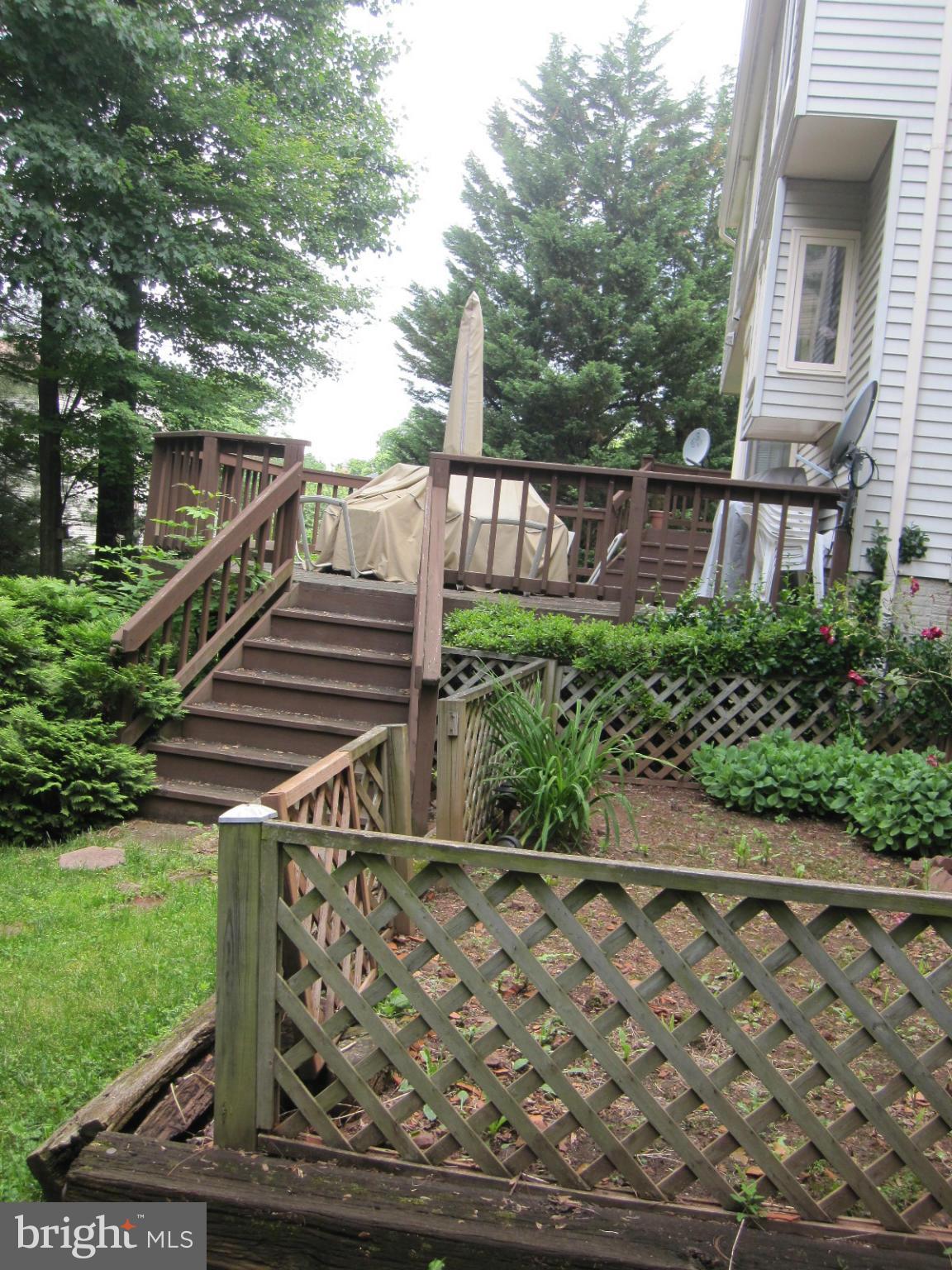 FRANKLIN GLEN - Residential Lease