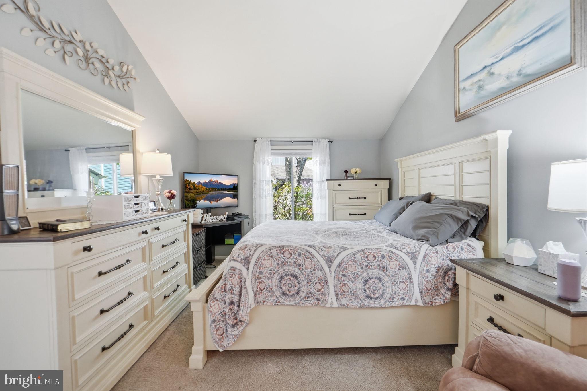WOODLANDS NORTH - Residential