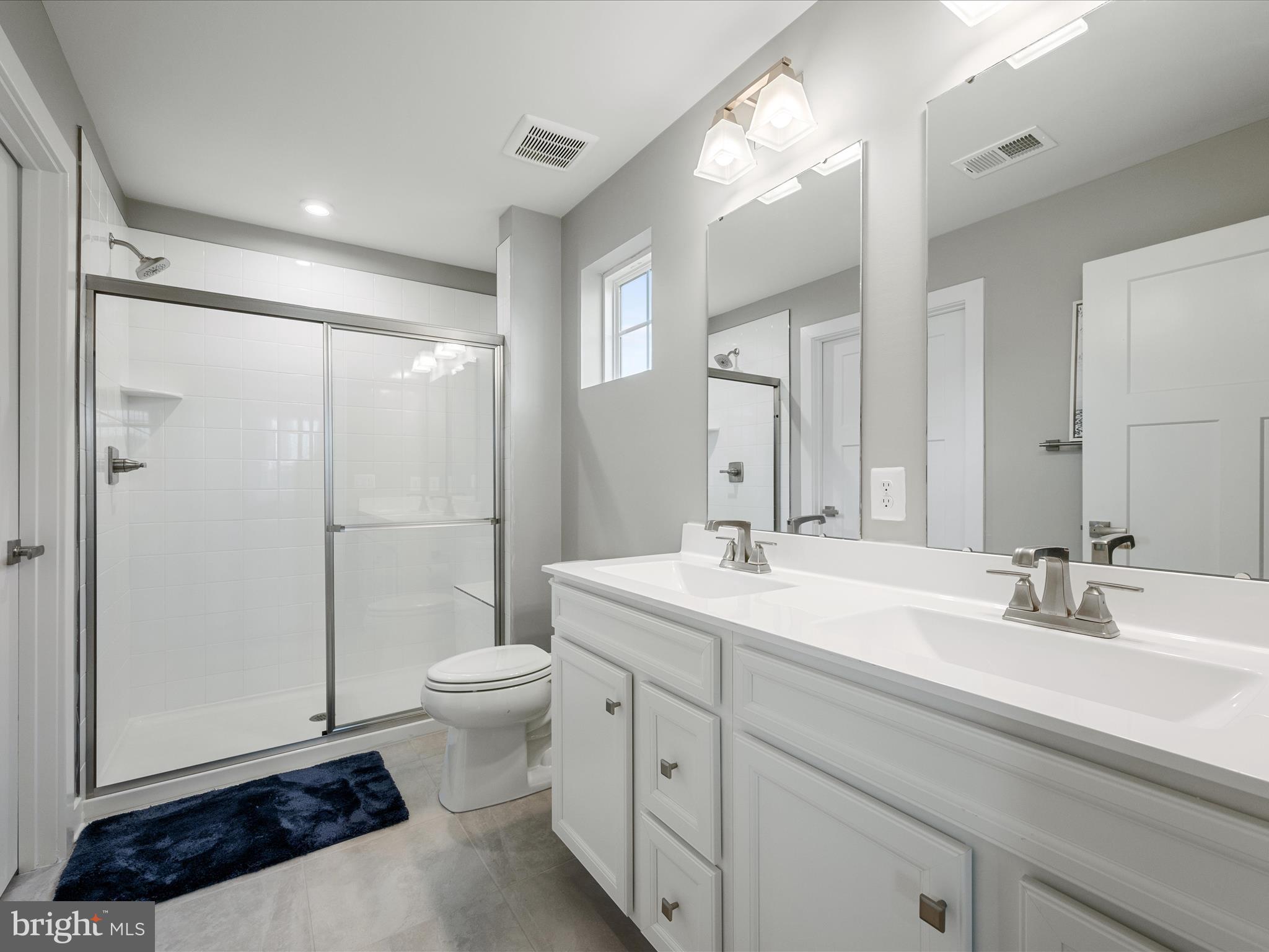 CARDINAL POINTE - Residential