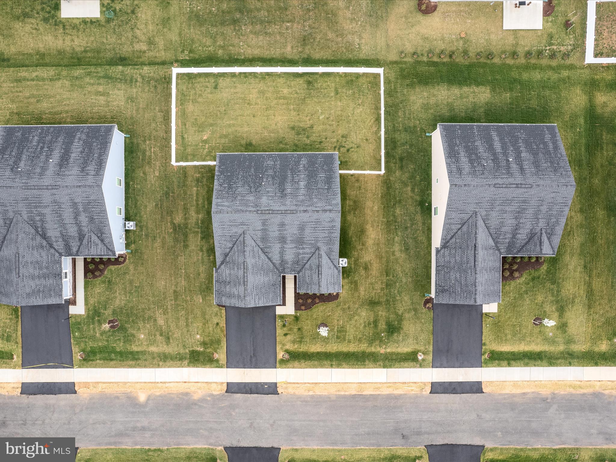 CARDINAL POINTE - Residential