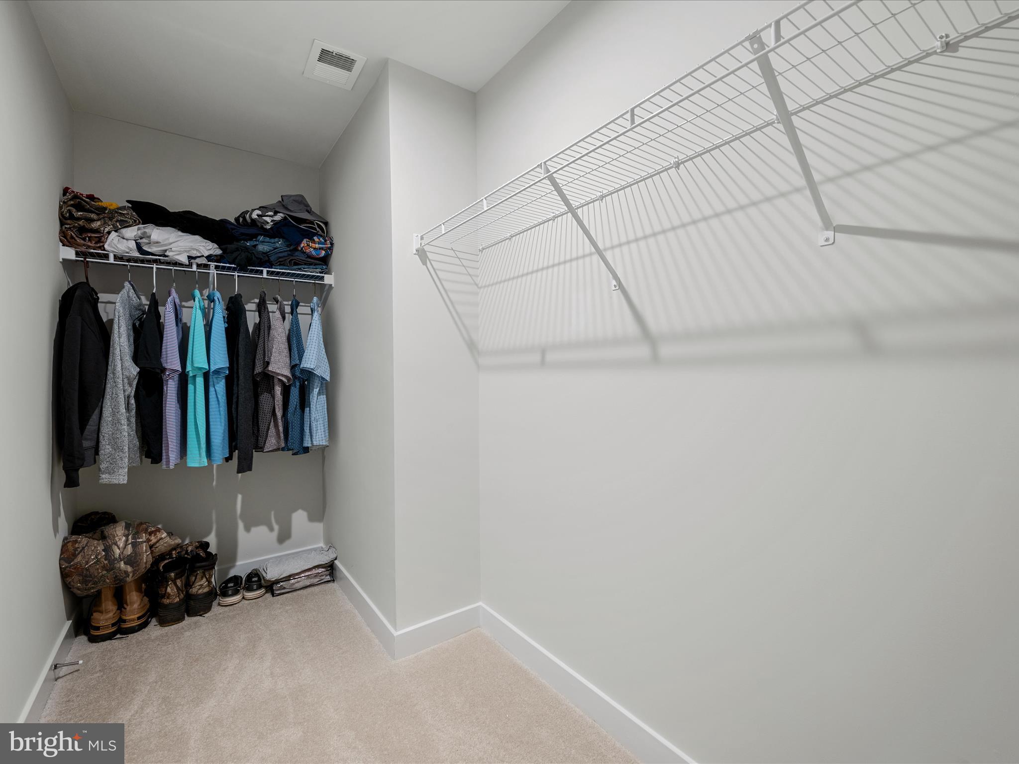 CARDINAL POINTE - Residential