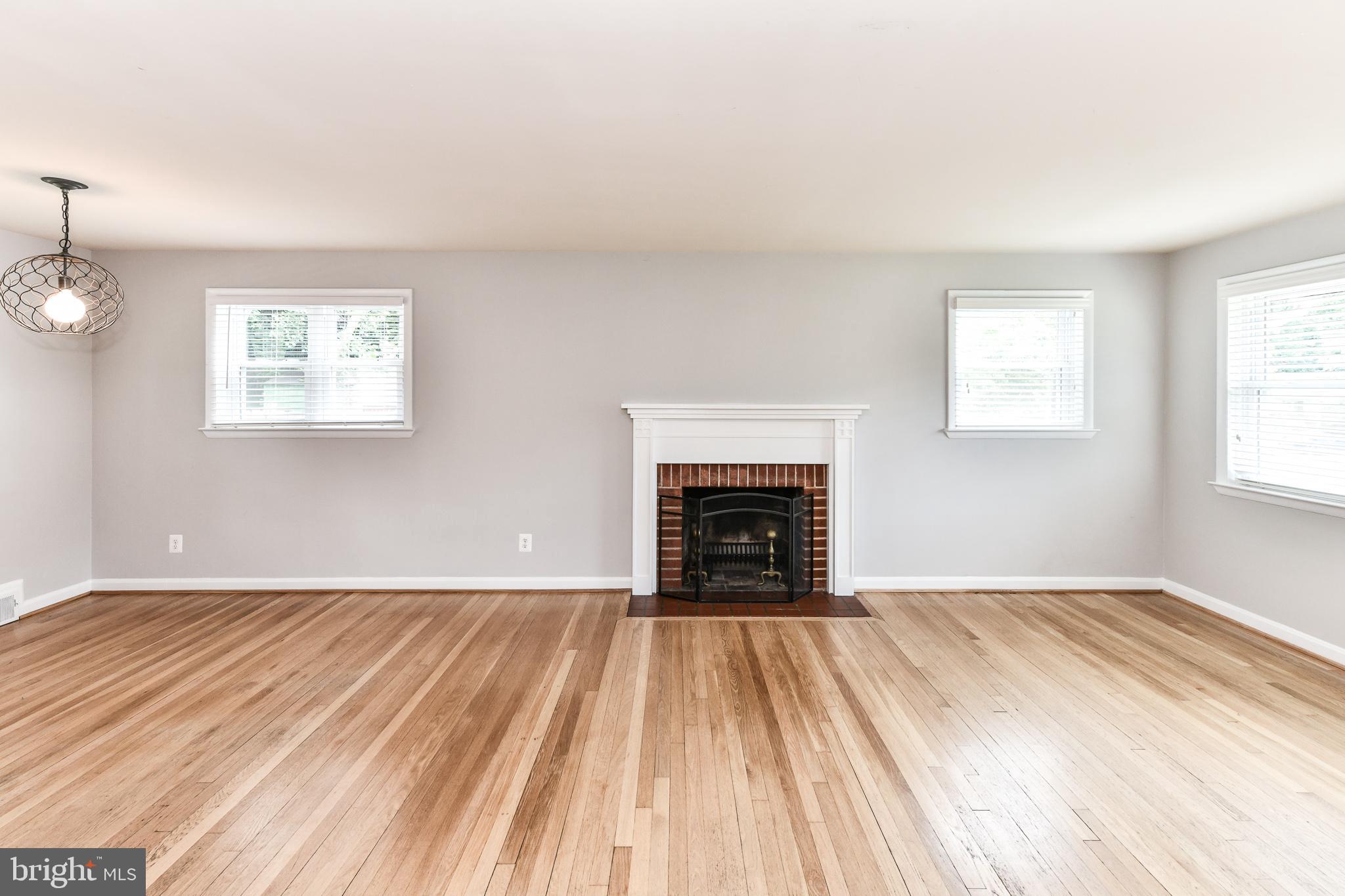 BROYHILL PARK - Residential Lease