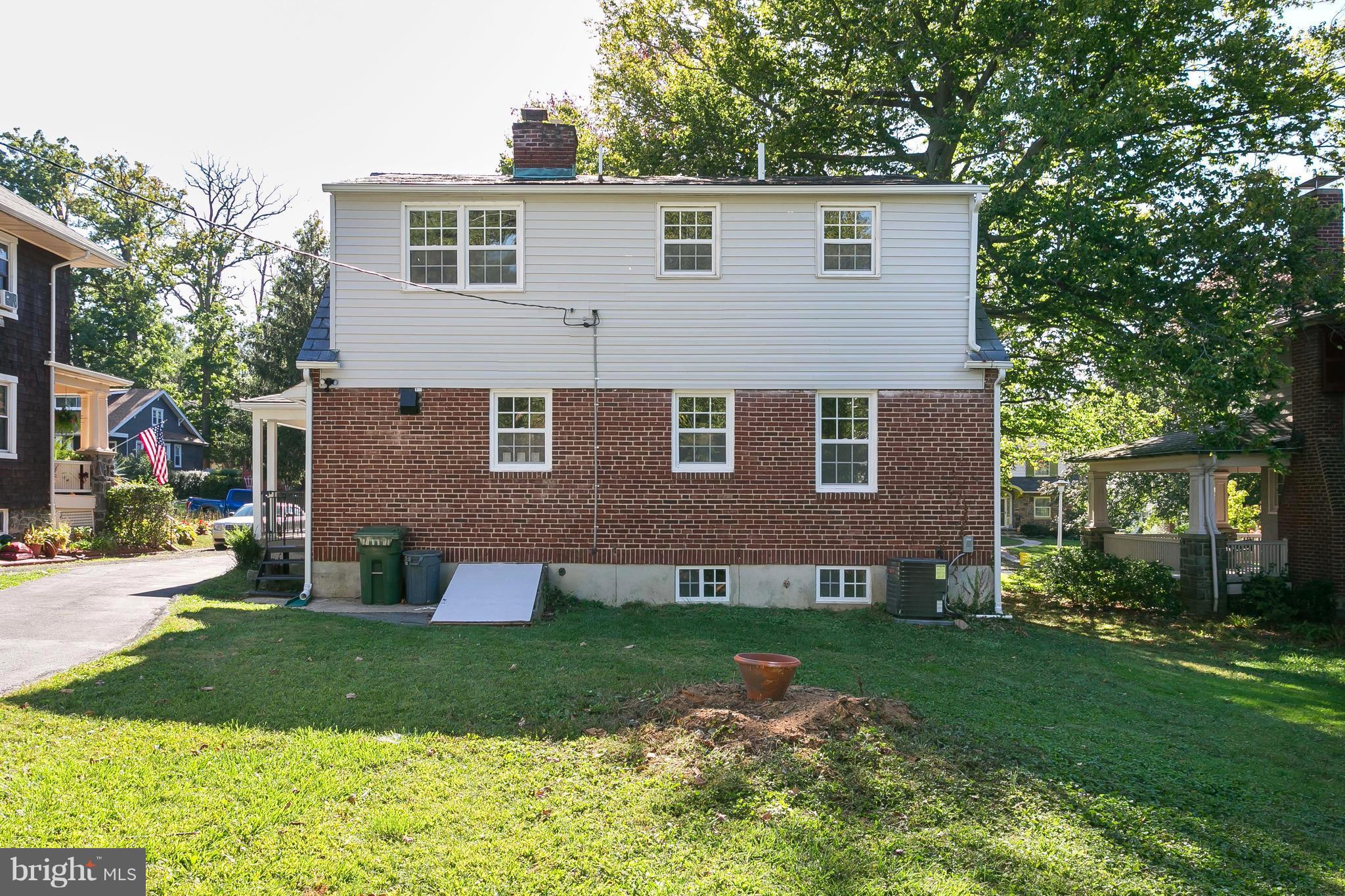 HUNTING RIDGE HISTORIC DISTRICT - Residential