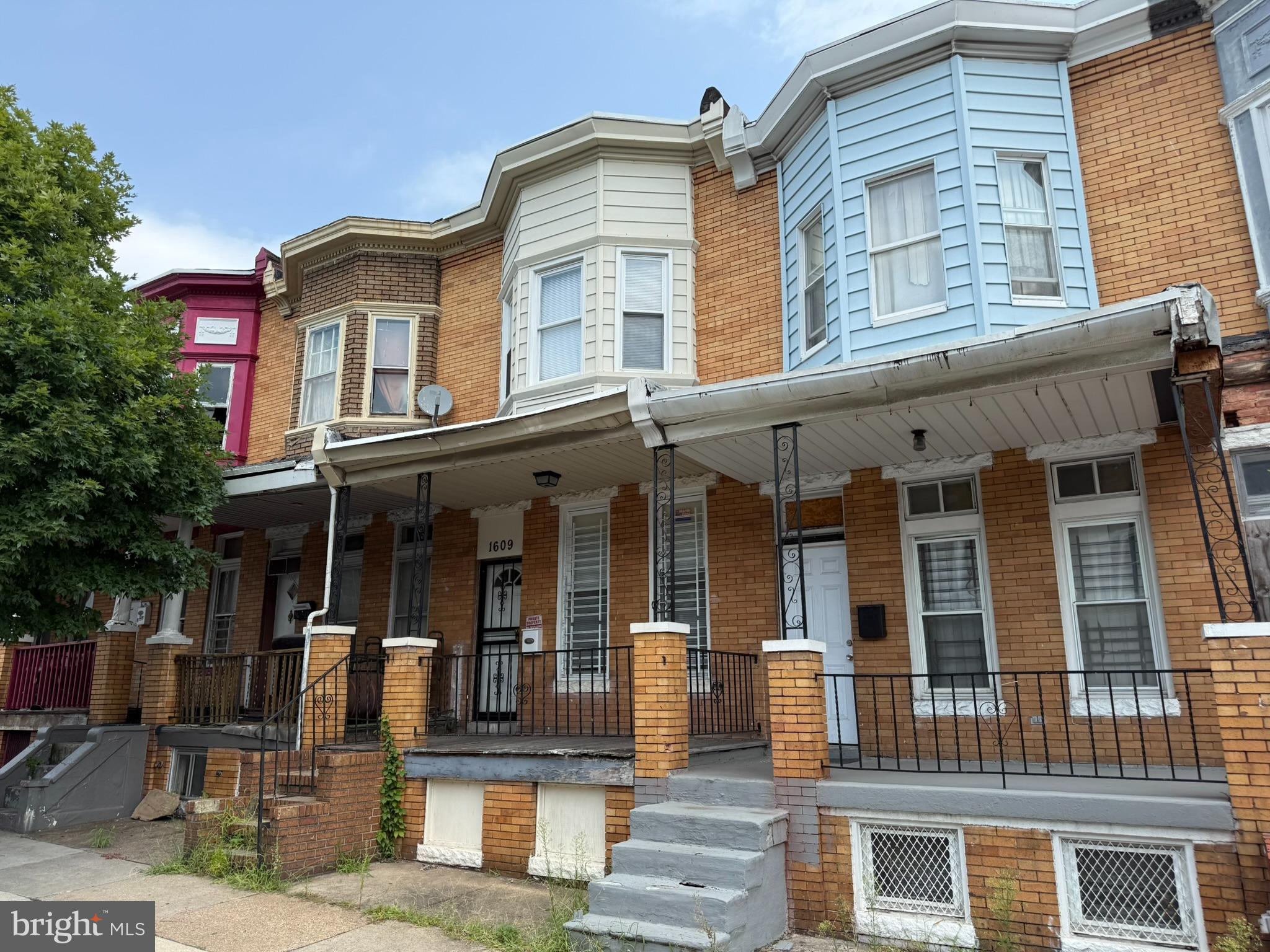 1607 N MONROE STREET