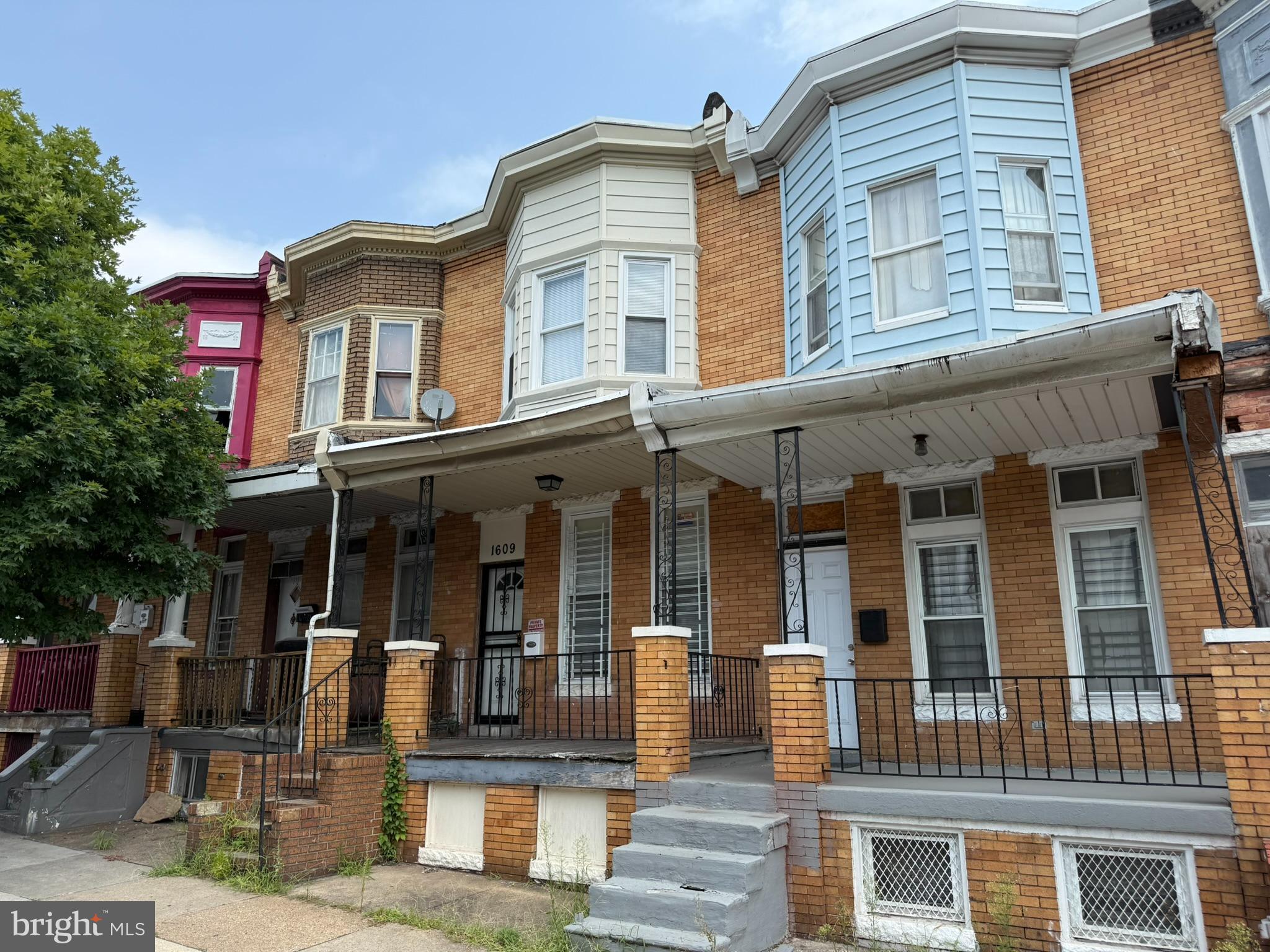 1607 N MONROE STREET